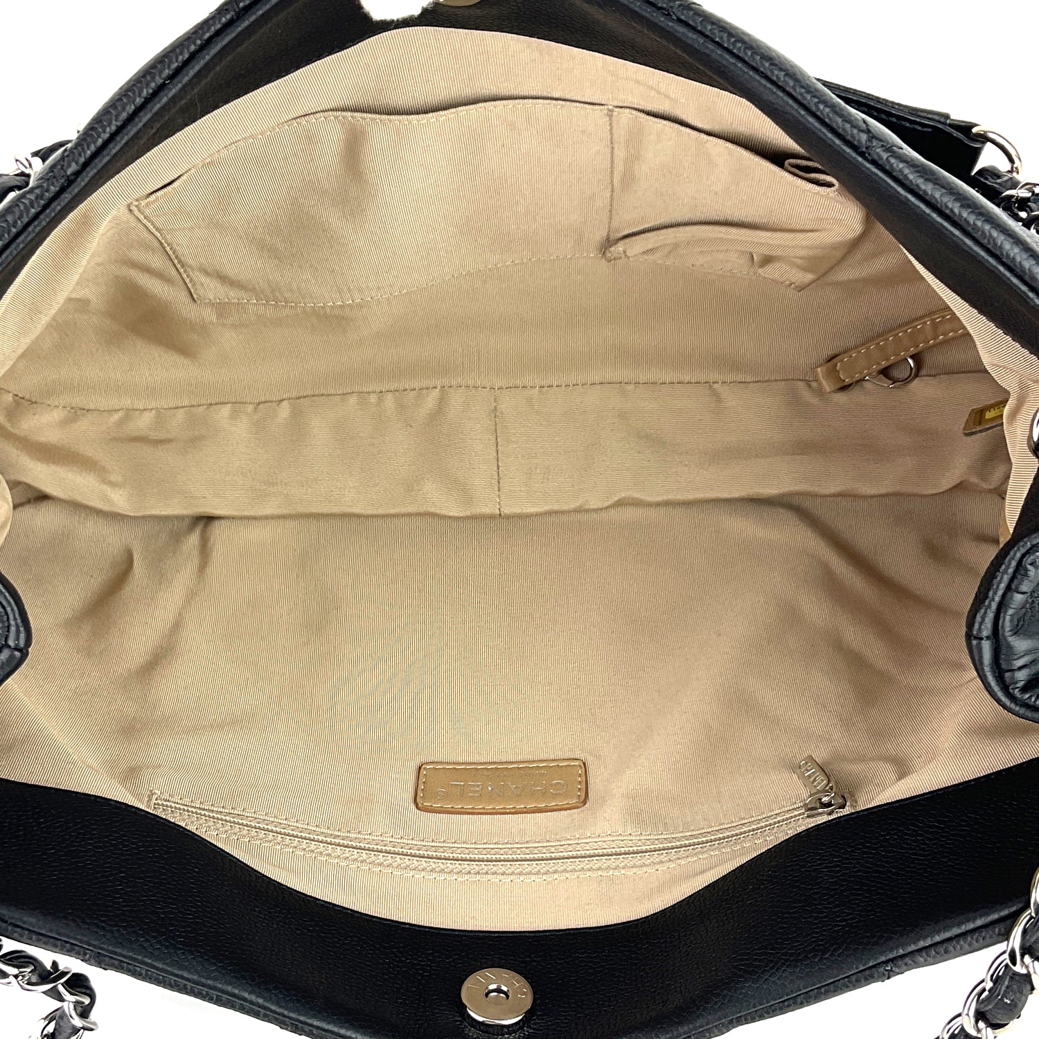 Shoulder Bag Expandable Zip Caviar Leather - Image 9
