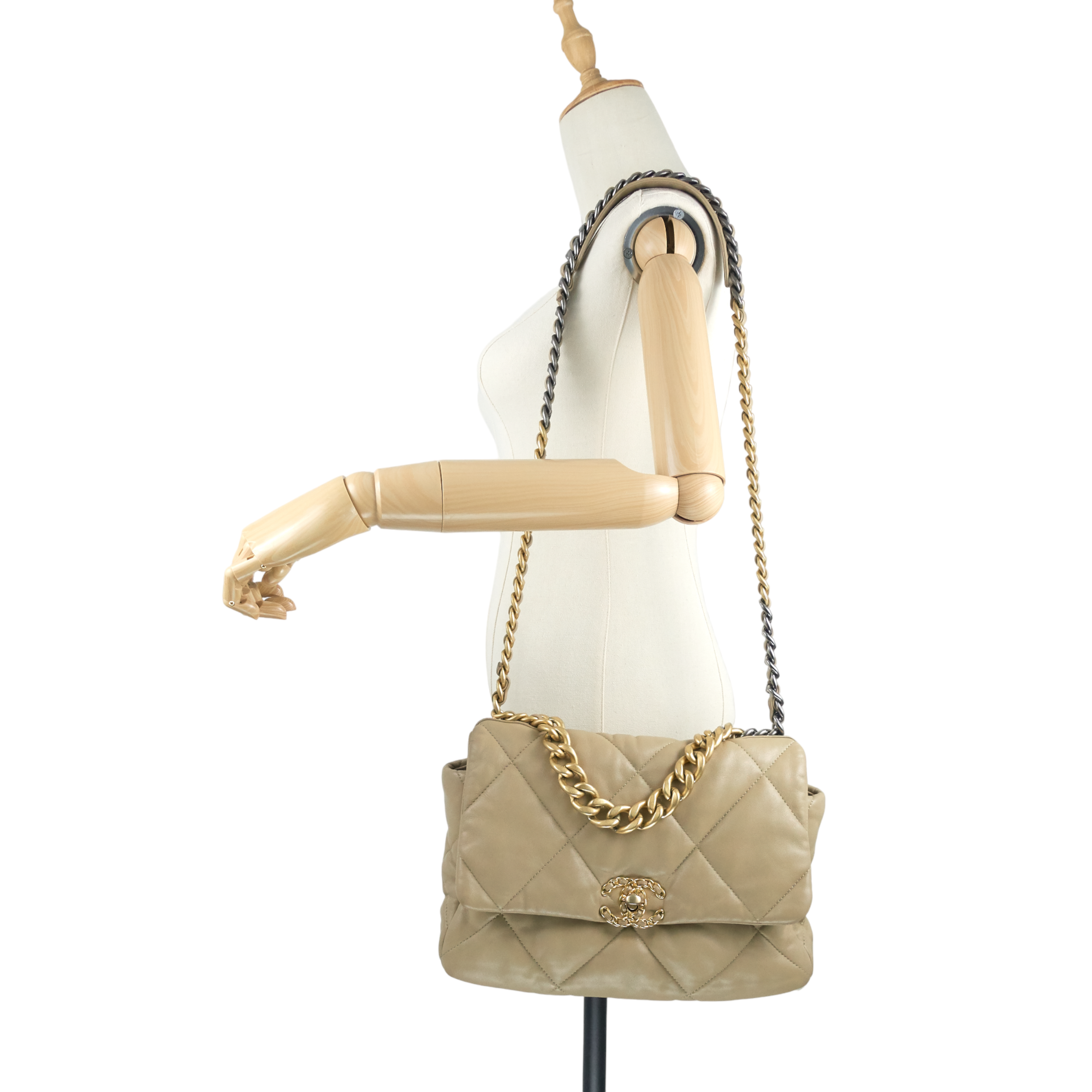 19 Large Quilted Lambskin Leather Flap Bag - Image 14