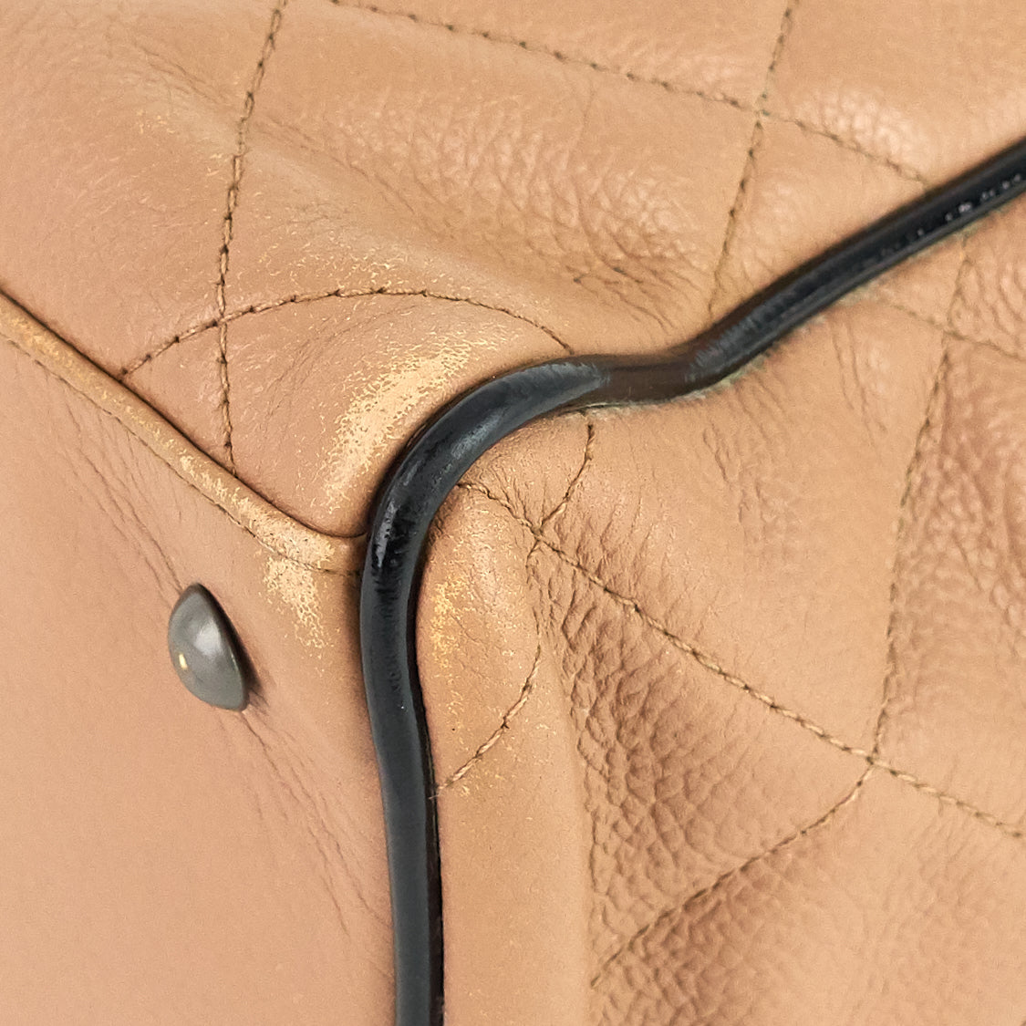 Boston Caviar Leather Travel Bag - Image 8