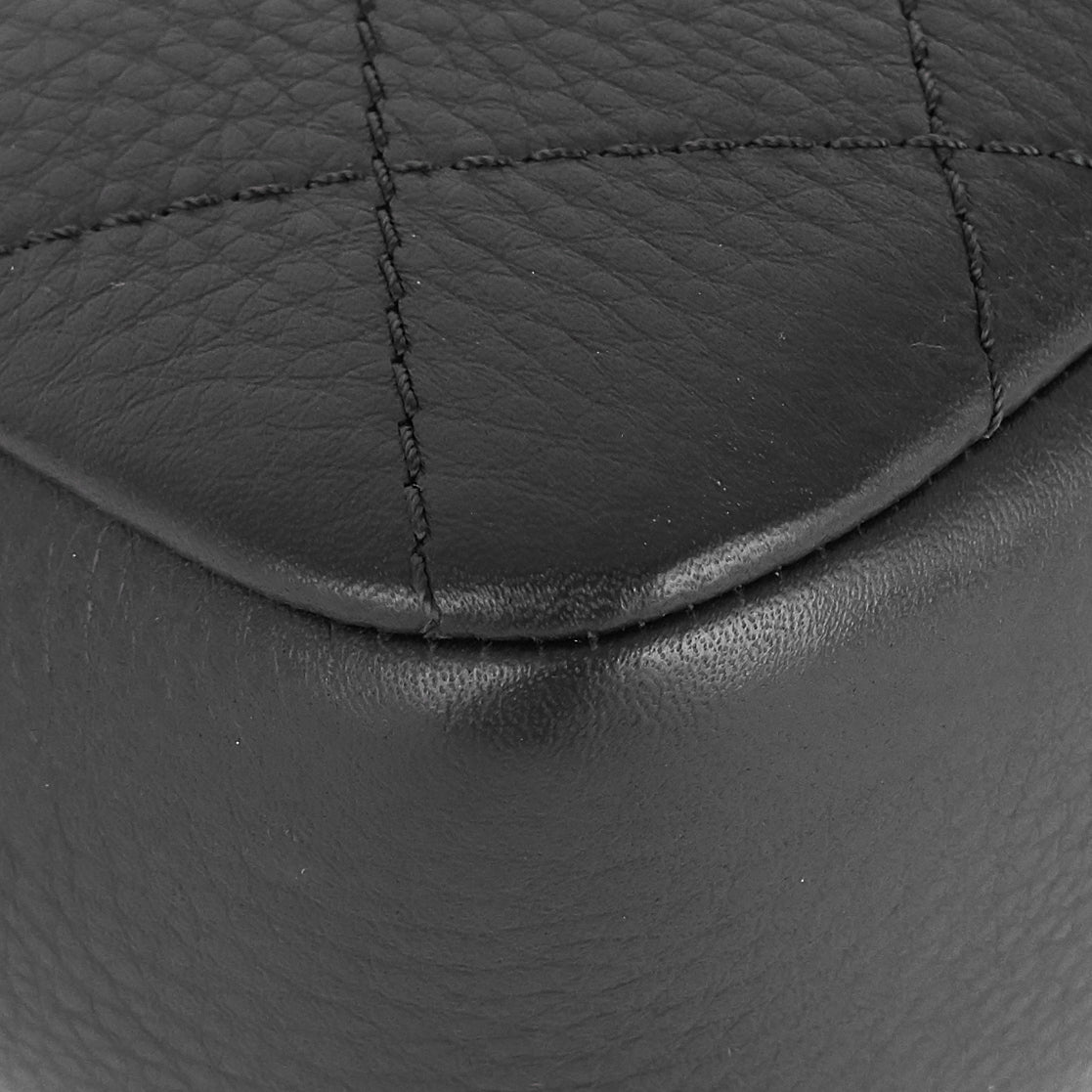 Archi Calfskin Chic Flap Bag - Image 10