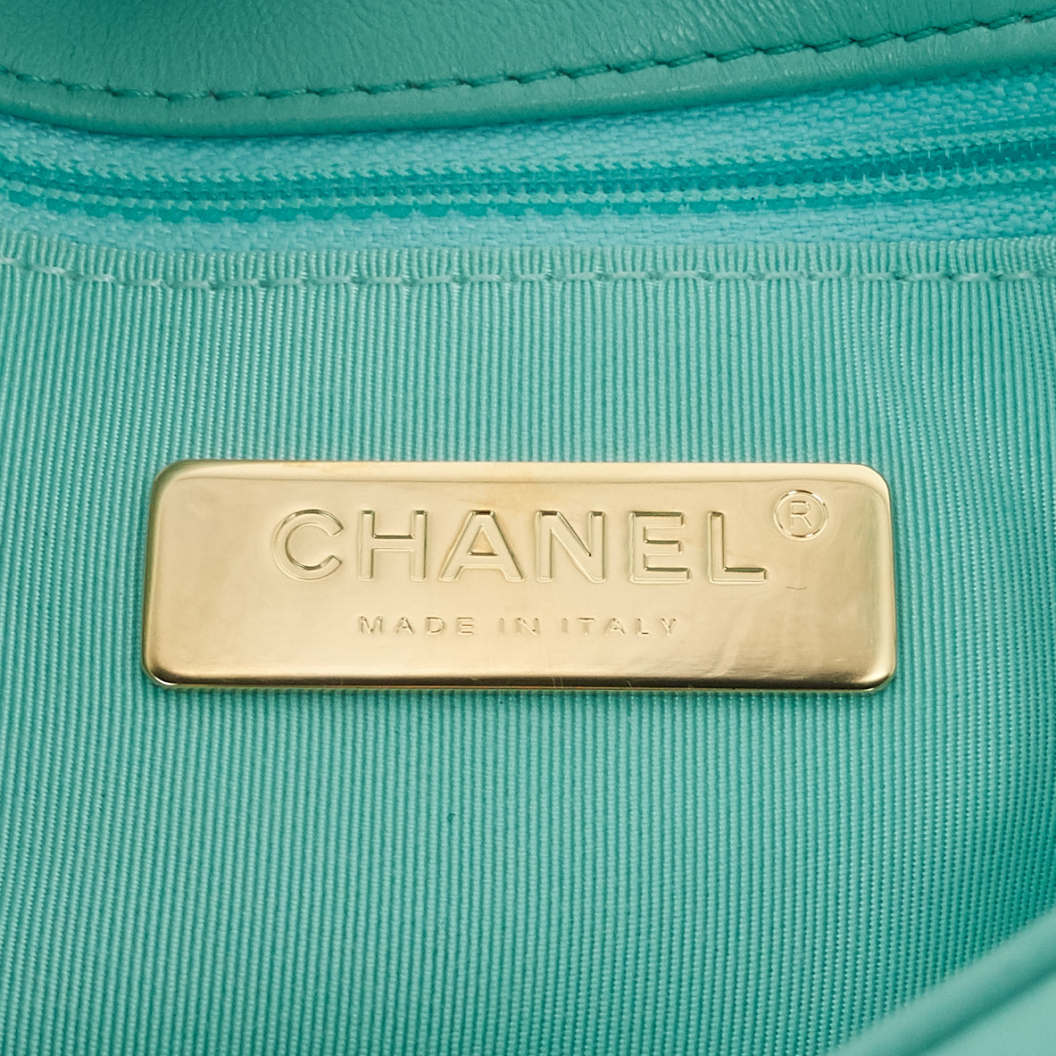 19 Medium Lambskin Bag - Image 11