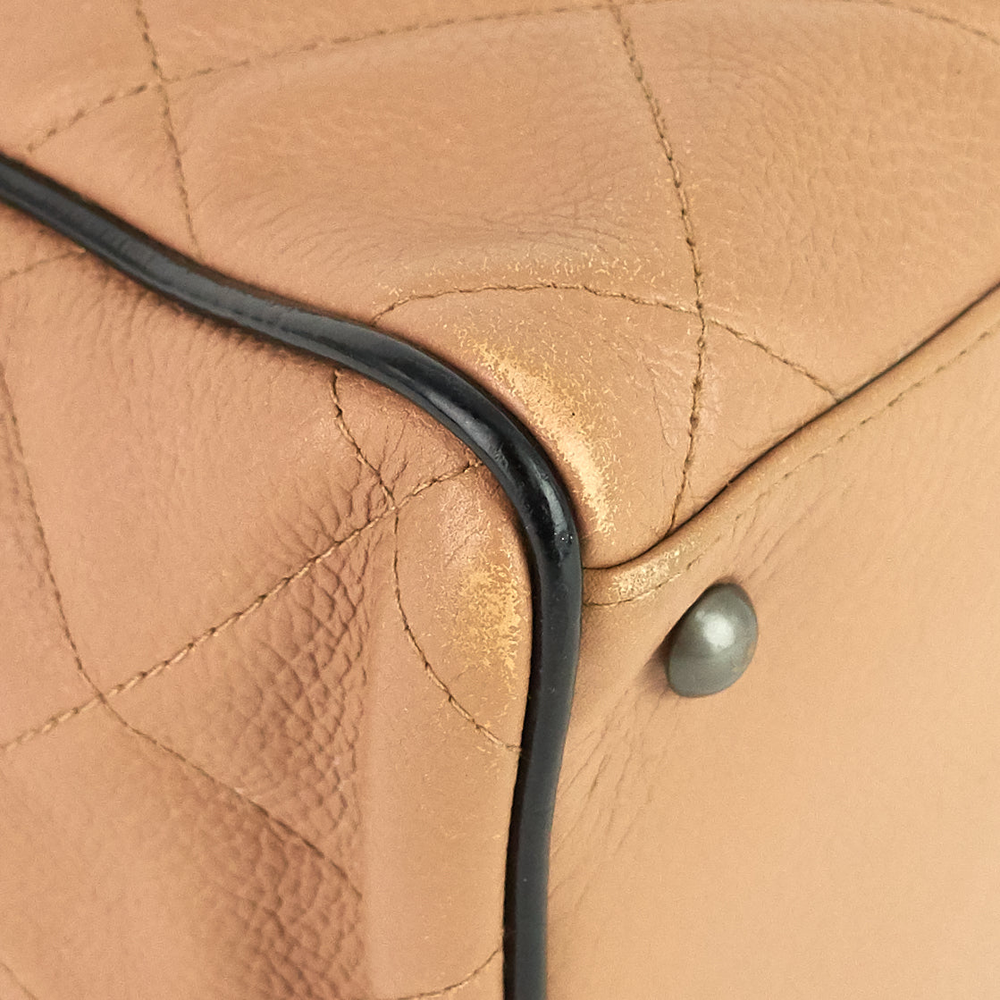 Boston Caviar Leather Travel Bag - Image 7