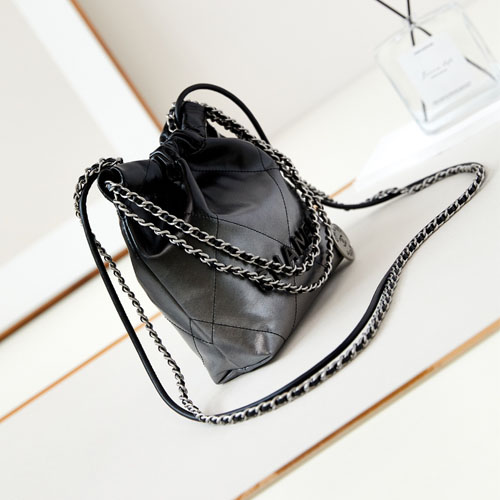 Chanel mini 22 bag-3