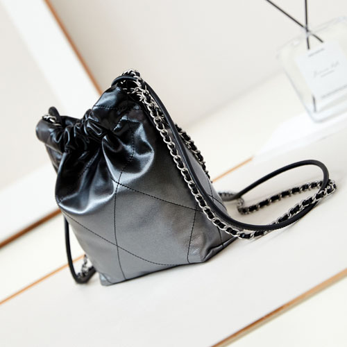 Chanel mini 22 bag-4