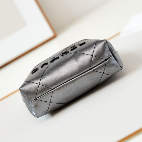 Chanel mini 22 bag-7