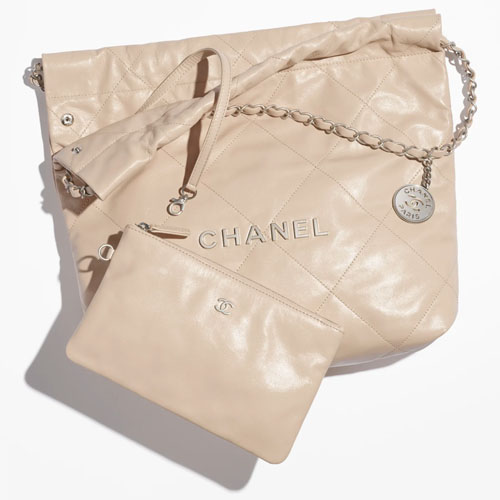 CHANEL 22 SMALL HANDBAG-3