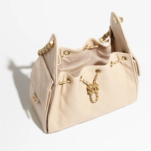 CHANEL 25 SMALL HANDBAG-3