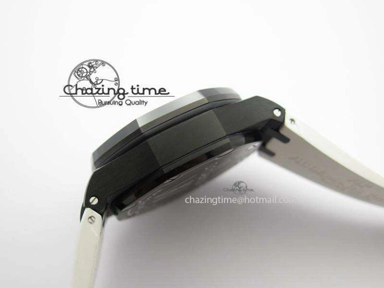 MIROTIME TimelessDesign Royal Oak Offshore Black & White Marcus JF Best Edition On White Rubber Strap A7750 (Free Black Strap) 5068
