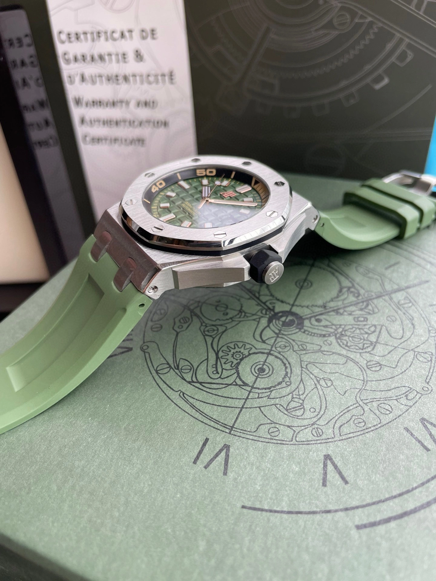 Audemars Piguet Royal Oak Offshore 42mm Diver 15720ST Green Affordable 149
