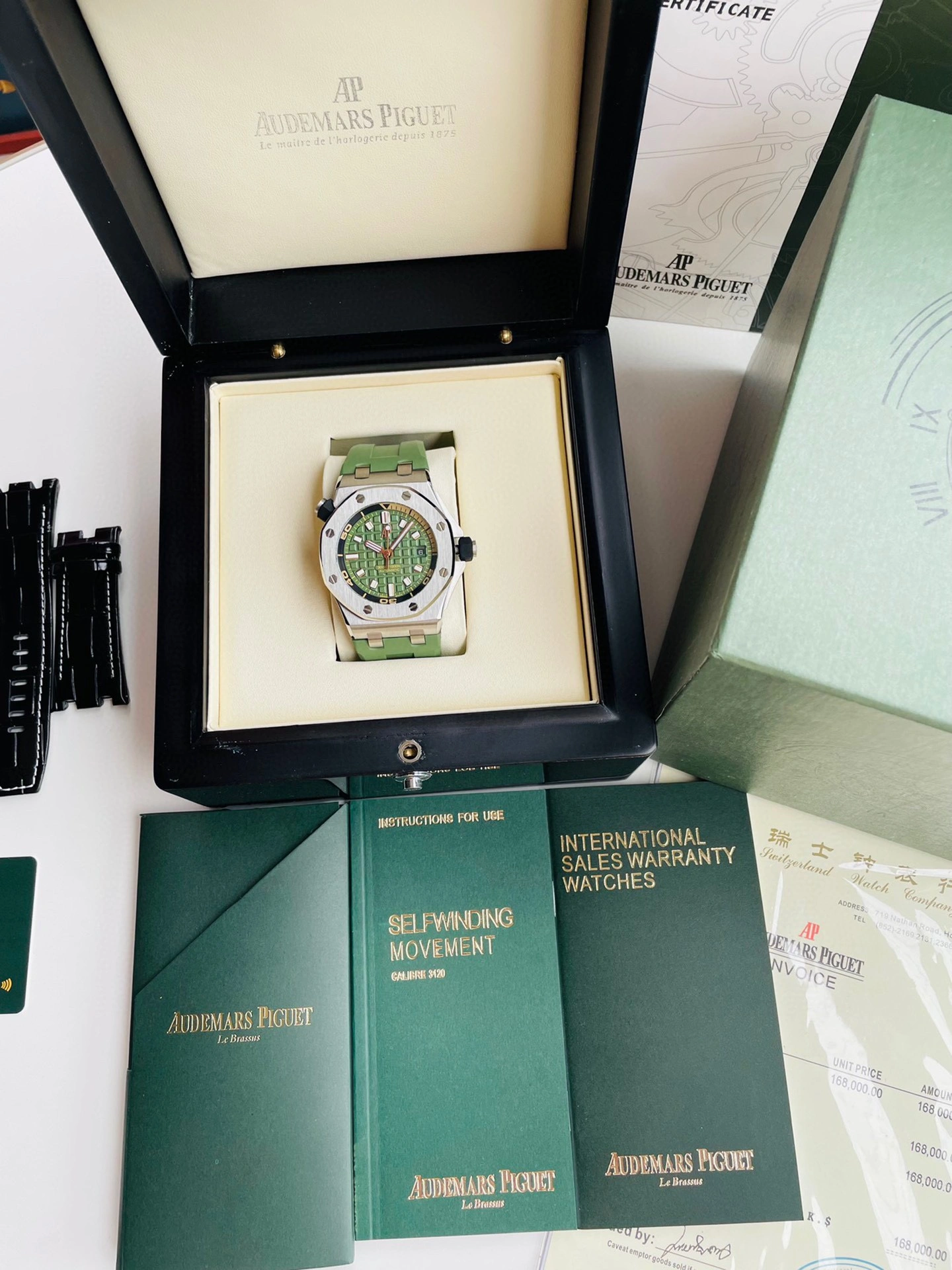 Audemars Piguet Royal Oak Offshore 42mm Diver 15720ST Green Affordable 149