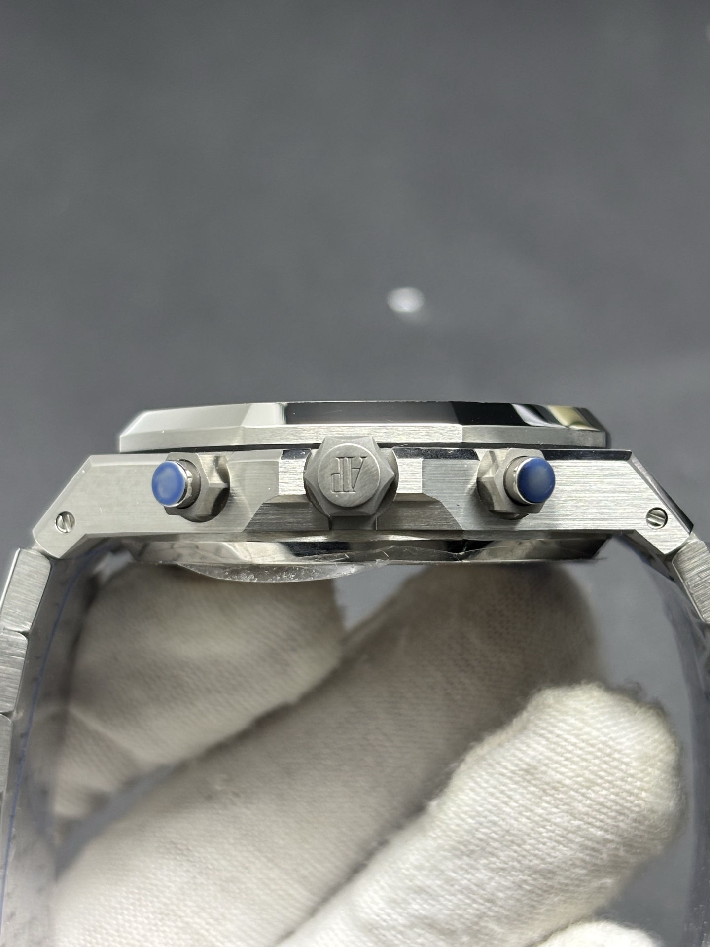 Attractive Audemars Piguet Royal Oak Selfwinding Chronograph Blue Dial 165