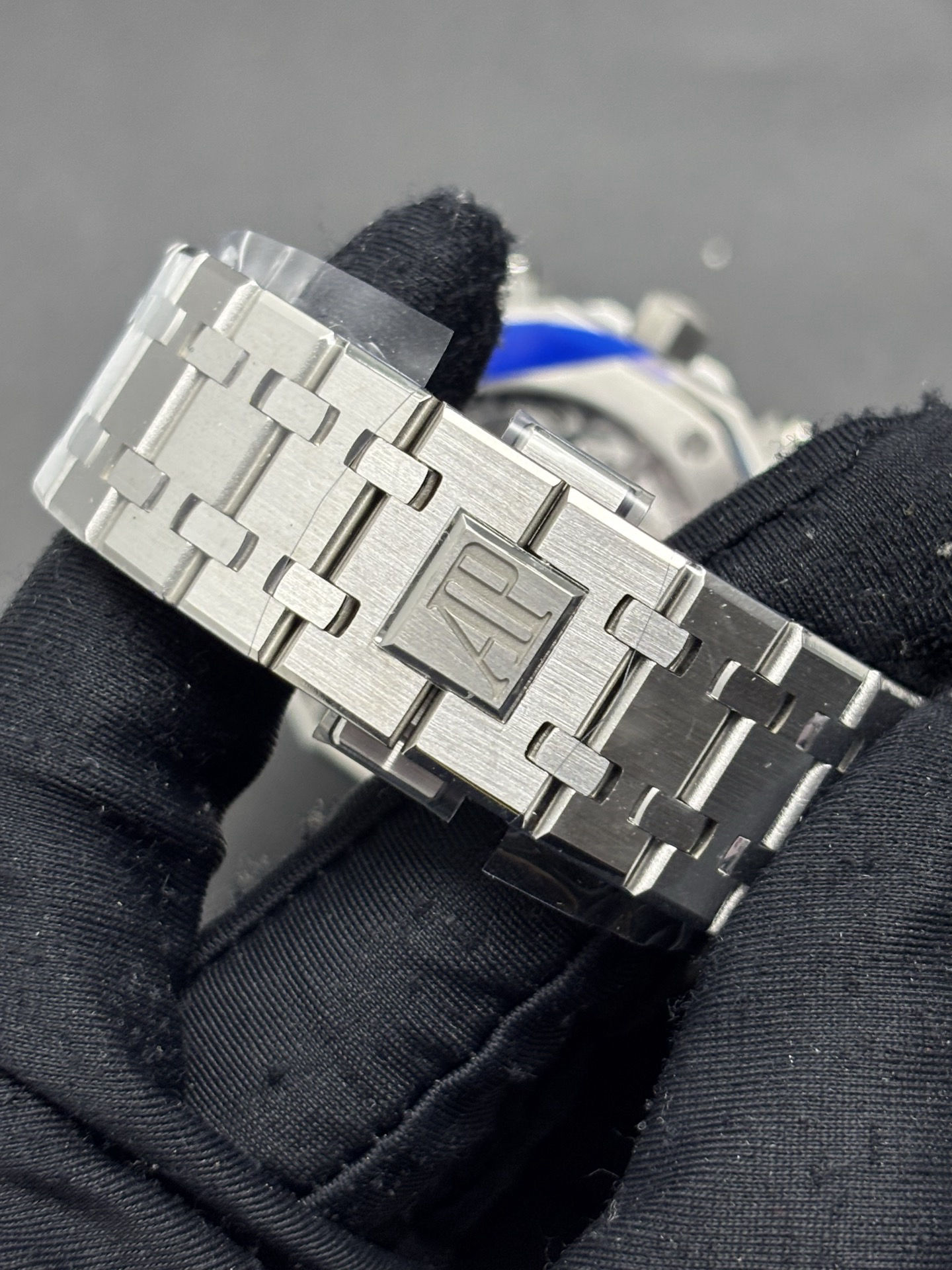 WellDesigned Audemars Piguet Royal Oak Selfwinding Chronograph White Dial 166