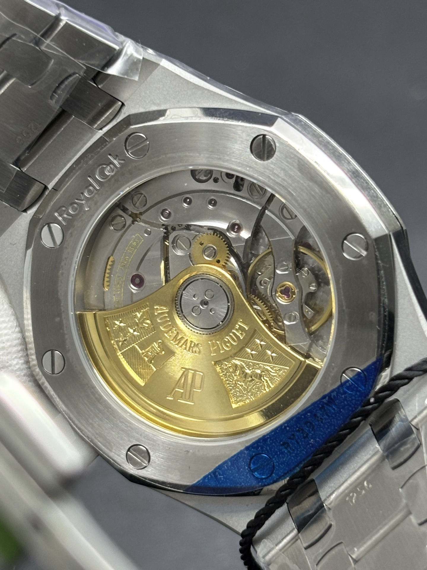 WeatherProof Audemars Piguet Royal Oak Selfwinding Ref 15400ST White Dial 167