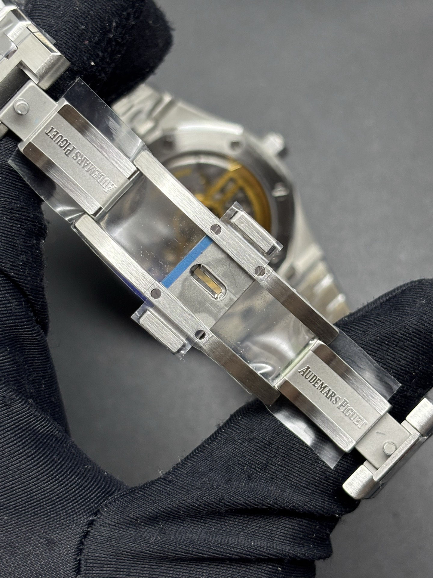 Neat Audemars Piguet Royal Oak Stainless Steel Grey Dial 162