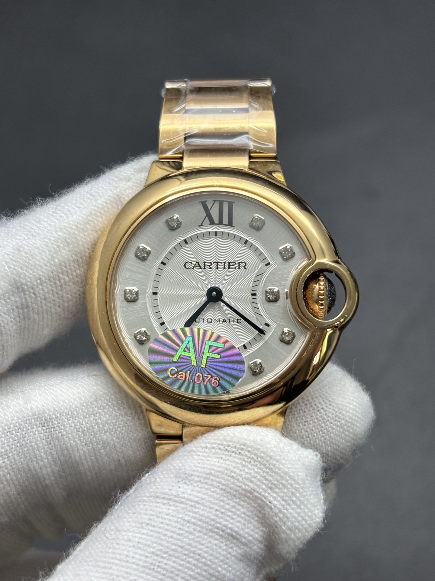 Breathable Cartier Ballon Bleu Women’s Automatic Watch Yellow Gold Case 136