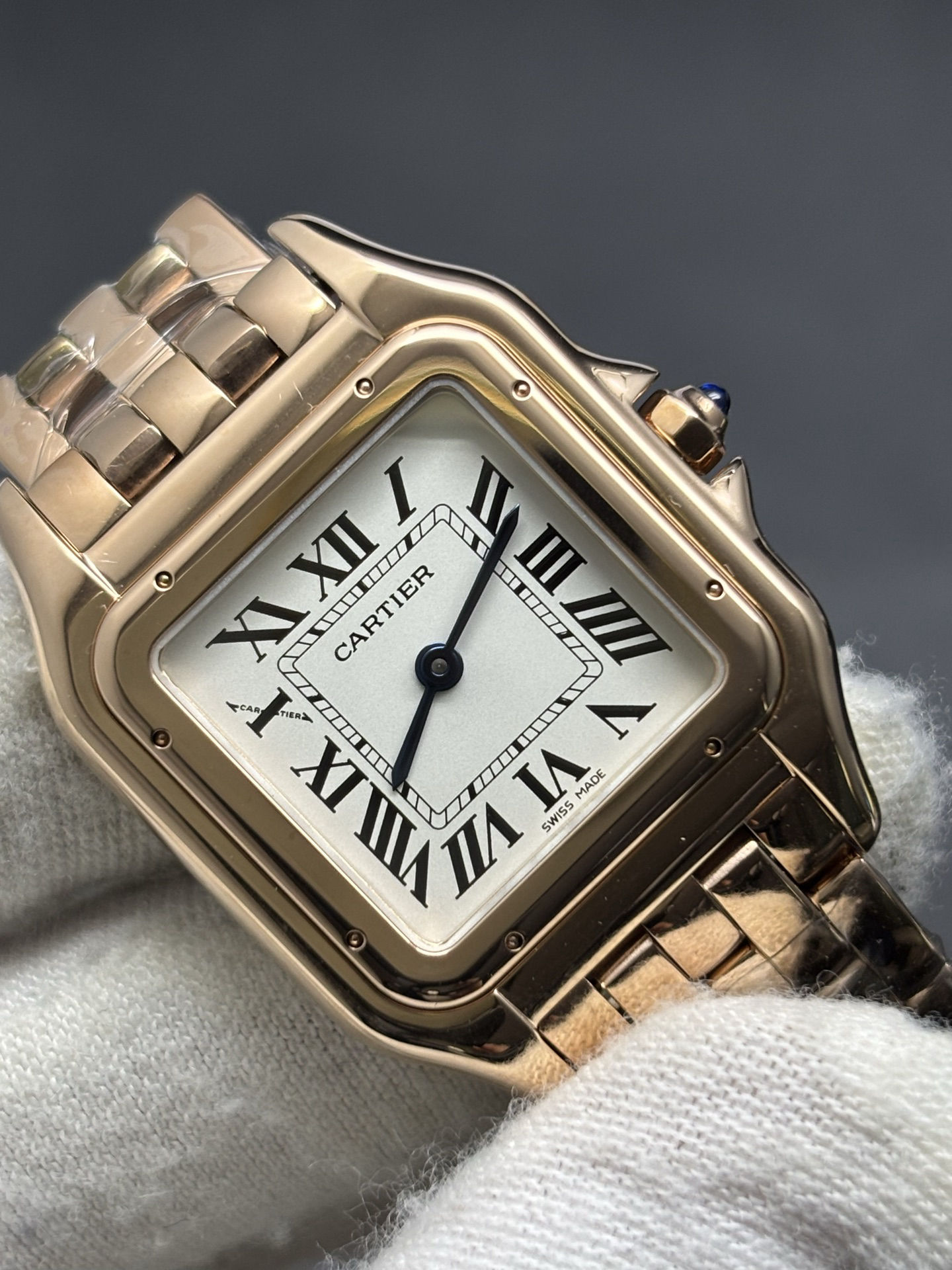 Cartier Panthère de Cartier Women’s 18K Rose Gold SmoothTexture 135