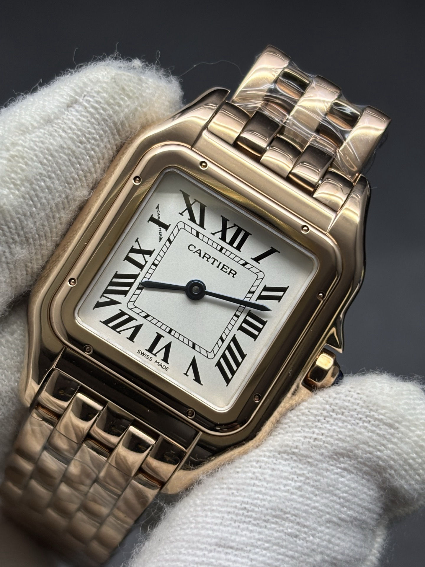 Cartier Panthère de Cartier Women’s 18K Rose Gold SmoothTexture 135