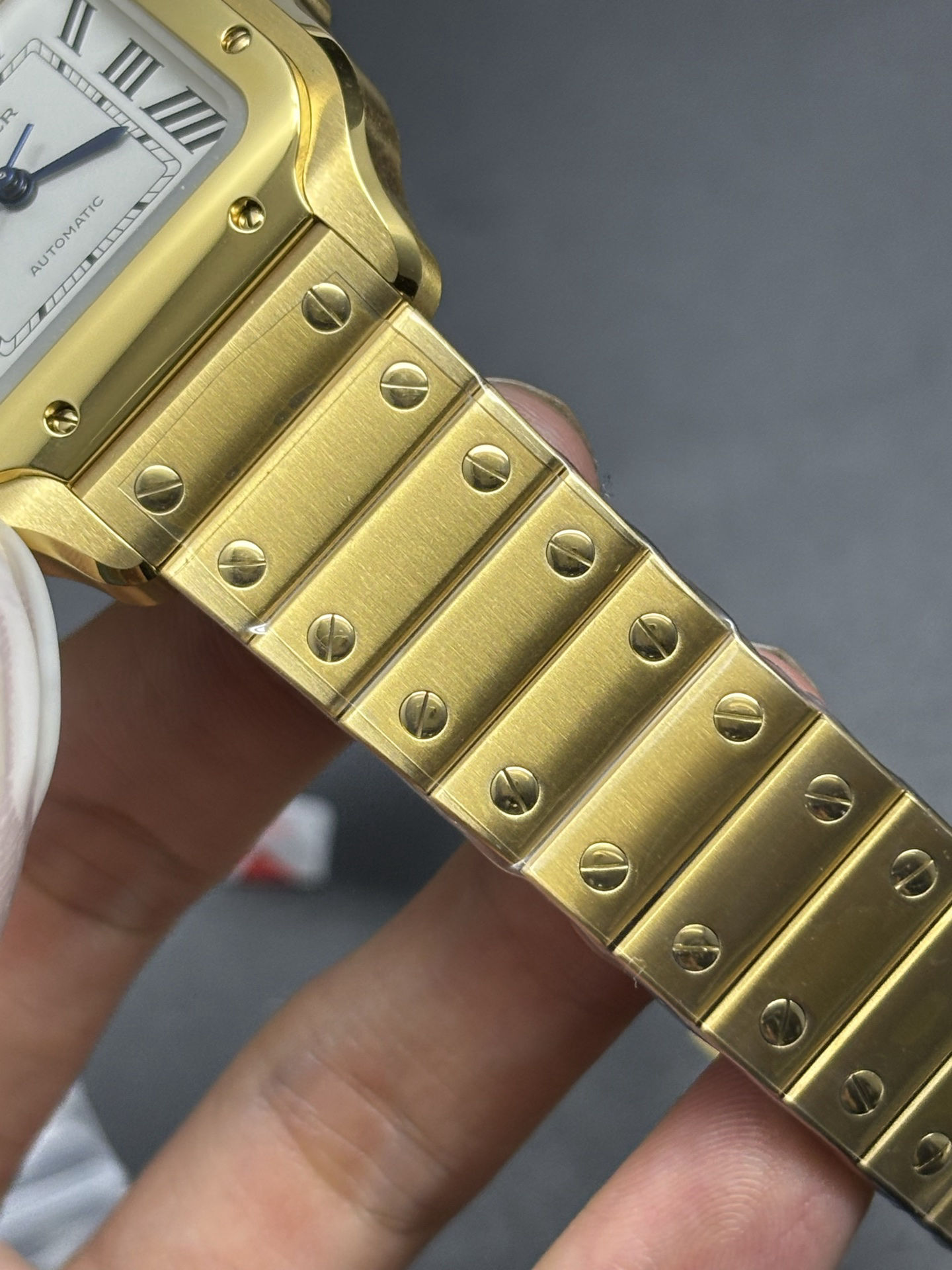Classic Cartier Santos de Cartier 18K Yellow Gold Case 132