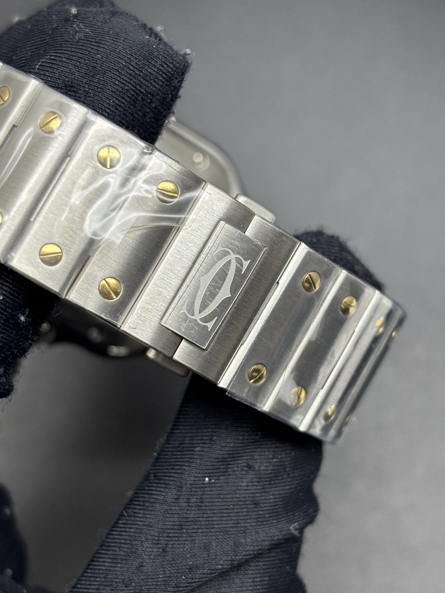 Cartier Santos de Cartier Large Model 18K Yellow Gold Bezel Sophisticated 141