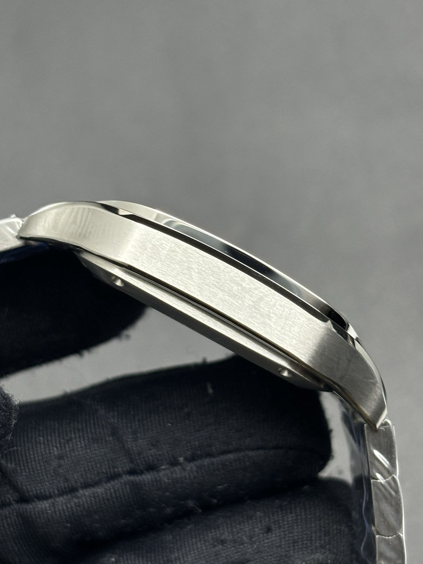 ModernLook Cartier Santos de Cartier Watch Sunray Brown Dial 140