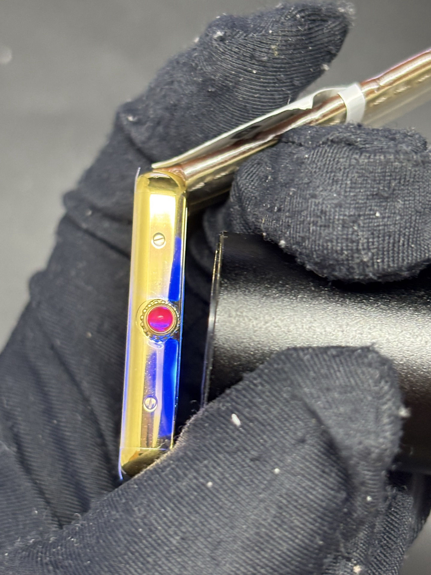 Cartier Tank Watch Yellow Gold Case White Dial QuickDry 139