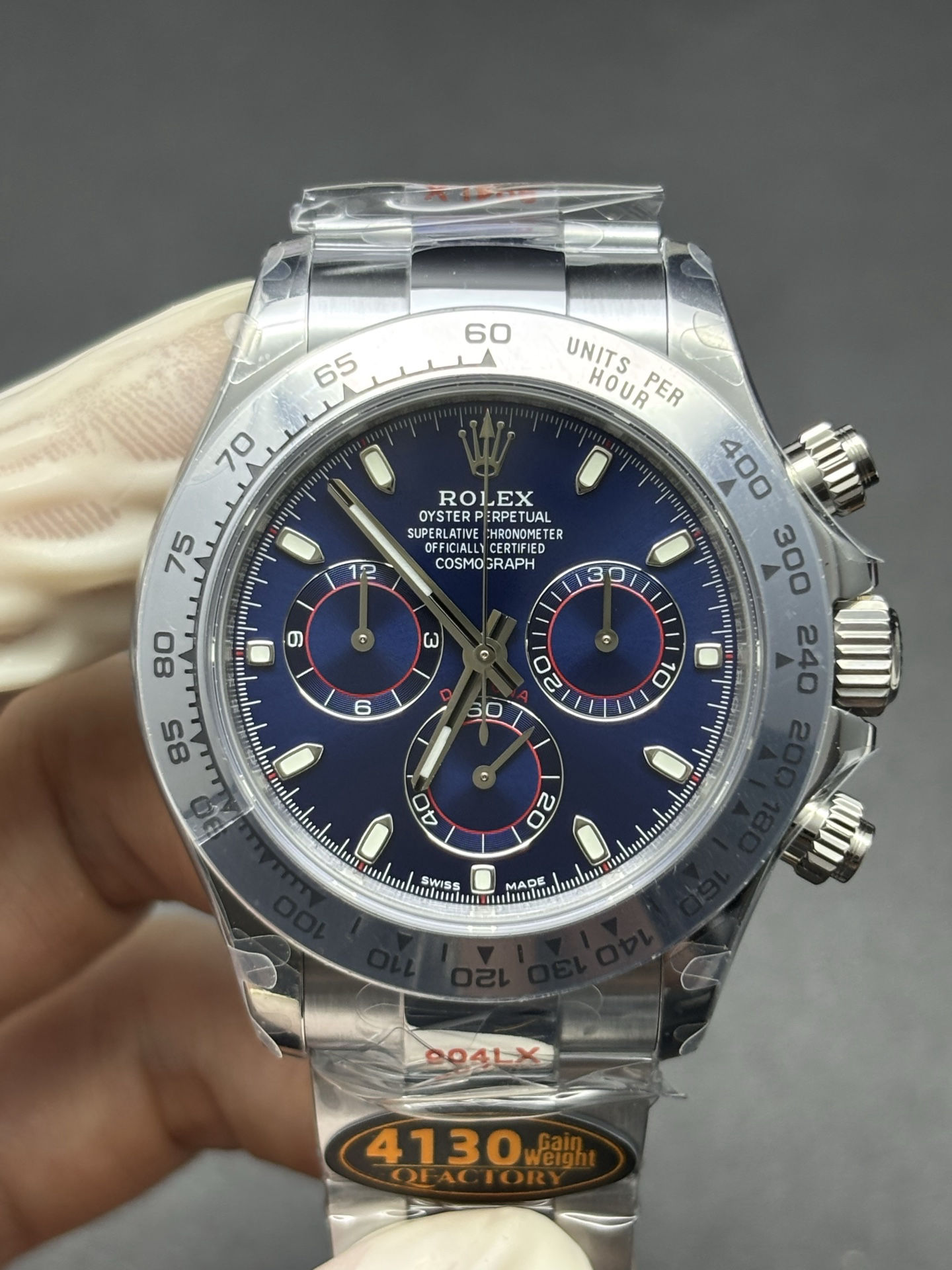 Daytona Chronograph Stainless Steel Blue Dial Resilient 16