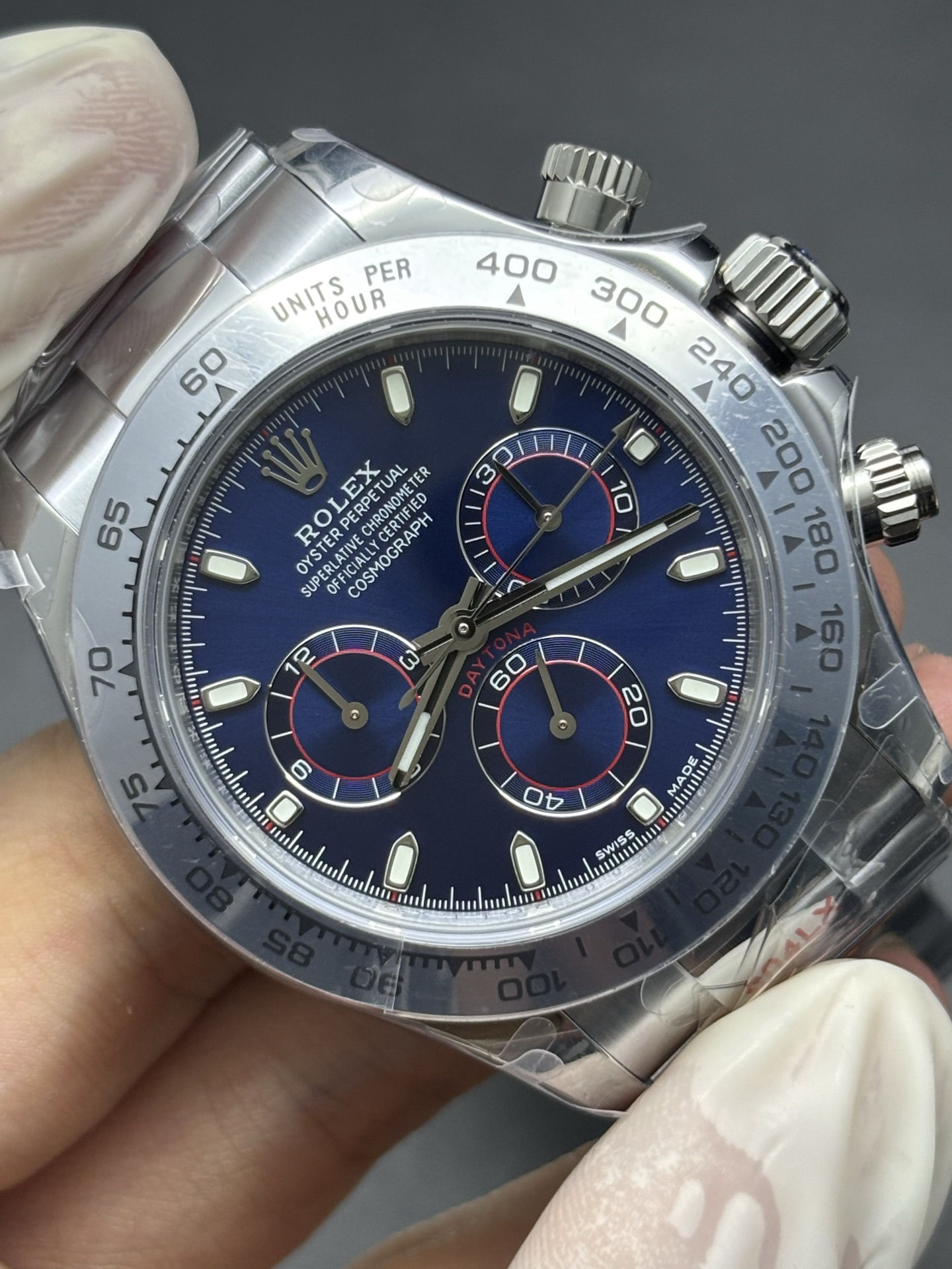 Daytona Chronograph Stainless Steel Blue Dial Resilient 16