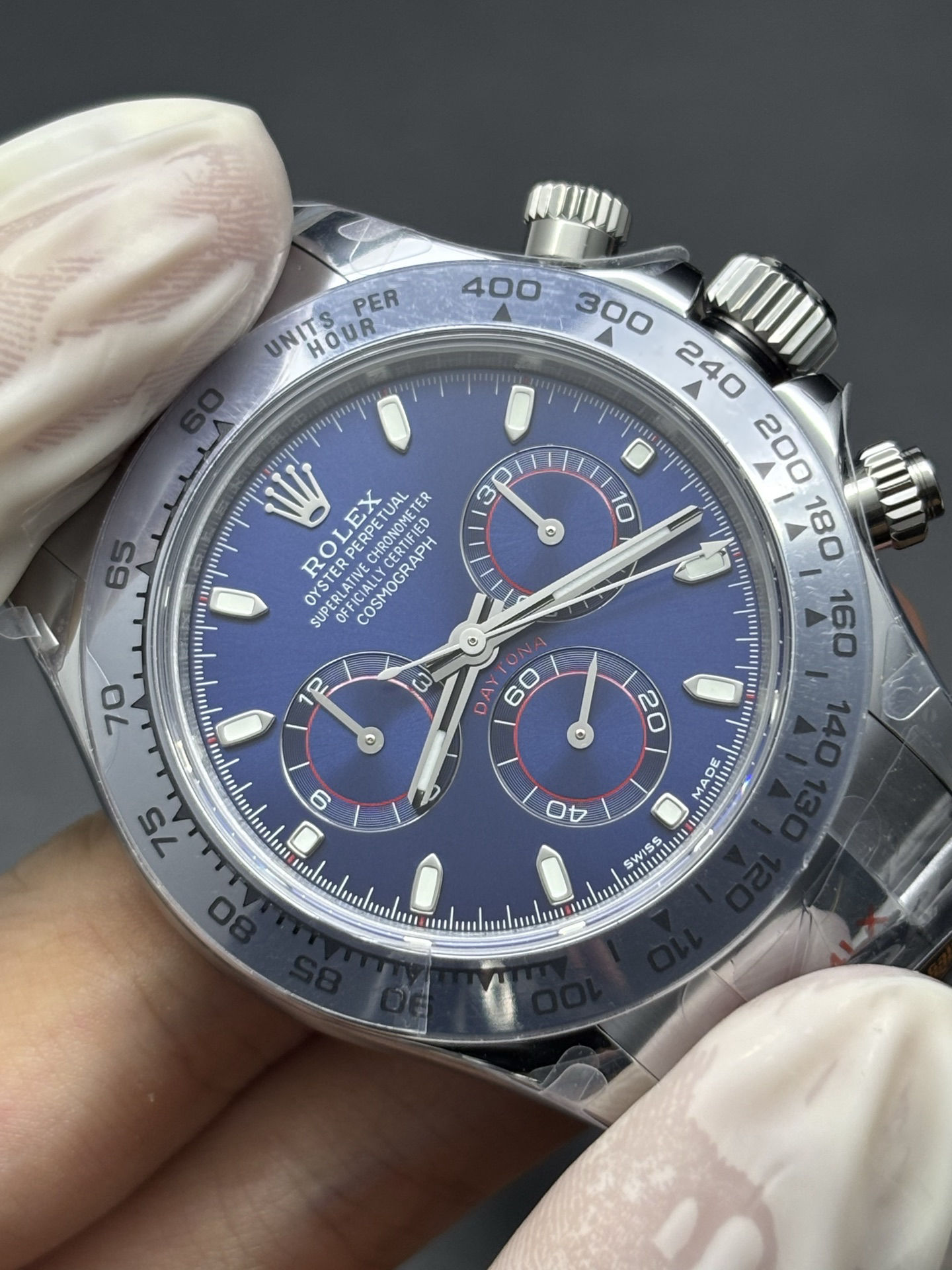 Daytona Chronograph Stainless Steel Blue Dial Resilient 16