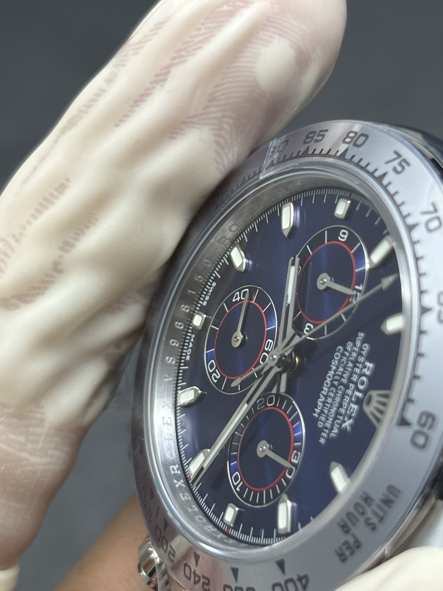 Daytona Chronograph Stainless Steel Blue Dial Resilient 16
