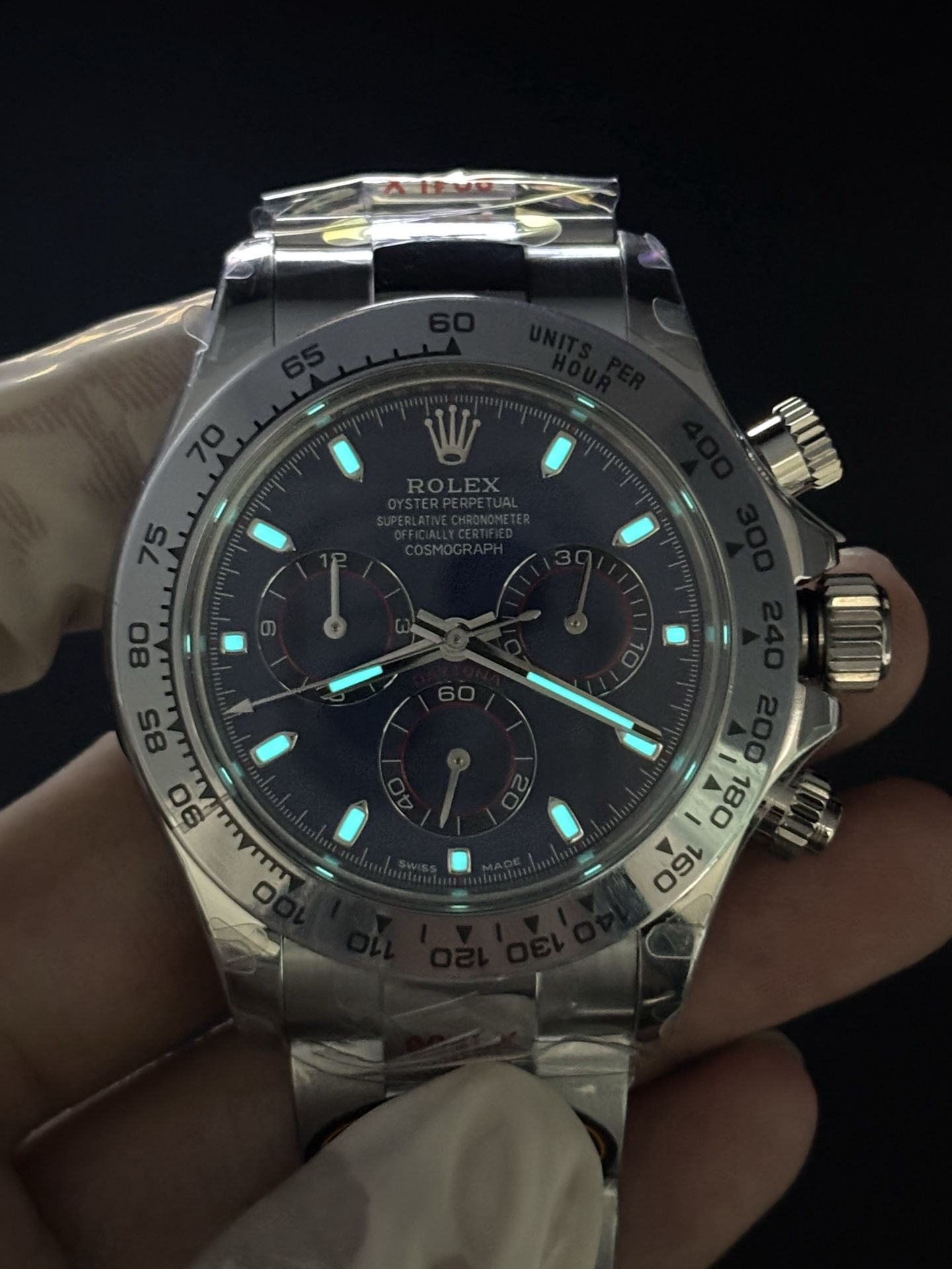 Daytona Chronograph Stainless Steel Blue Dial Resilient 16