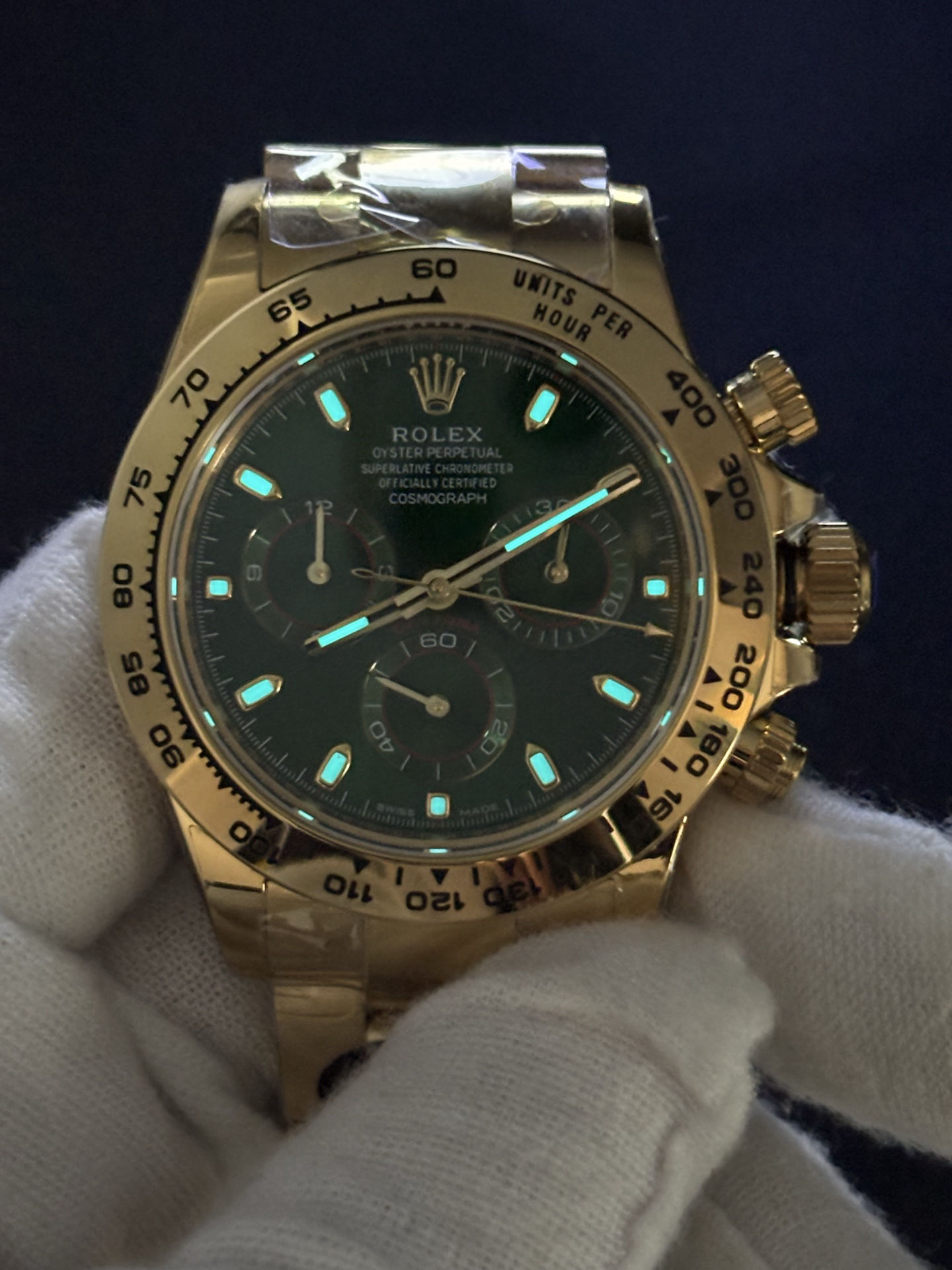 Daytona Cosmograph Daytona 40mm Yellow Gold Green Comfortable 7