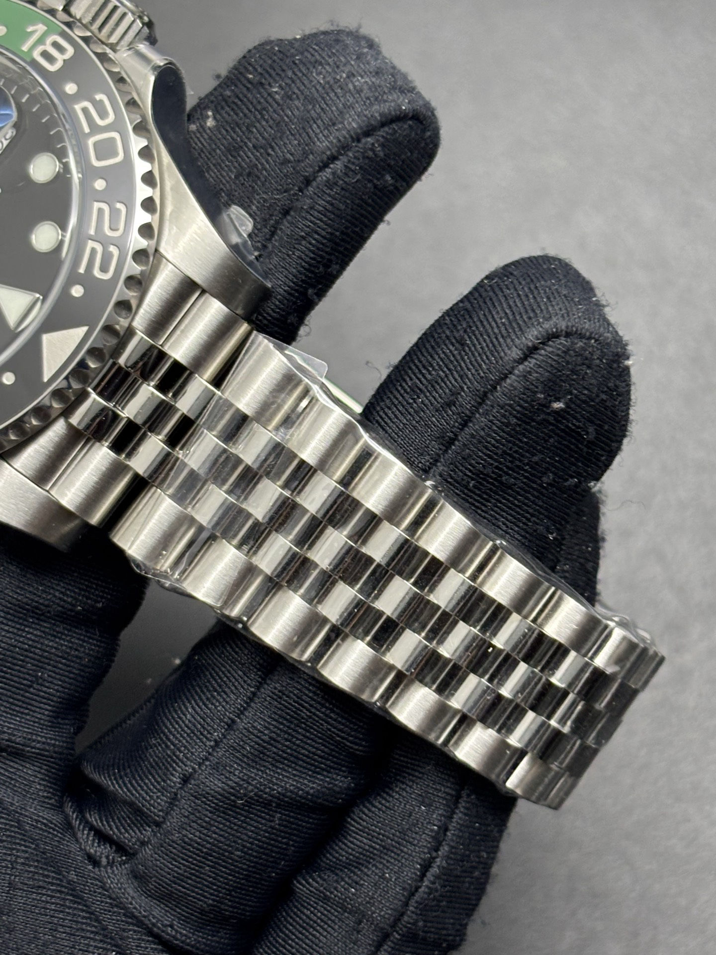 GMT-Master II Sprite Left-Handed Stainless Steel on Jubilee Bracelet OnTrend 13