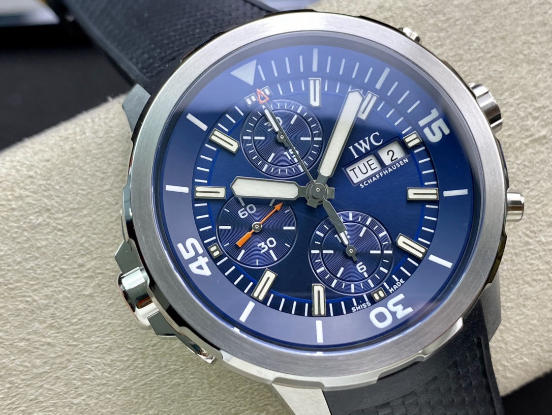 IWC Aquatimer IW Colorful 188