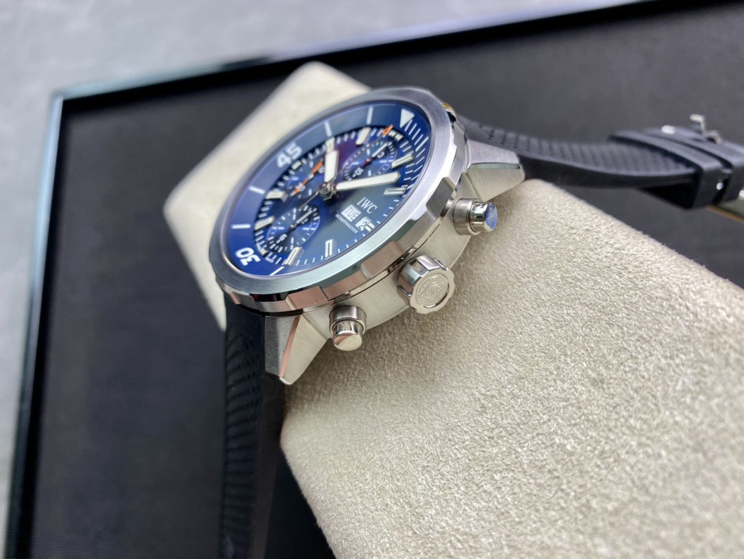 IWC Aquatimer IW Colorful 188