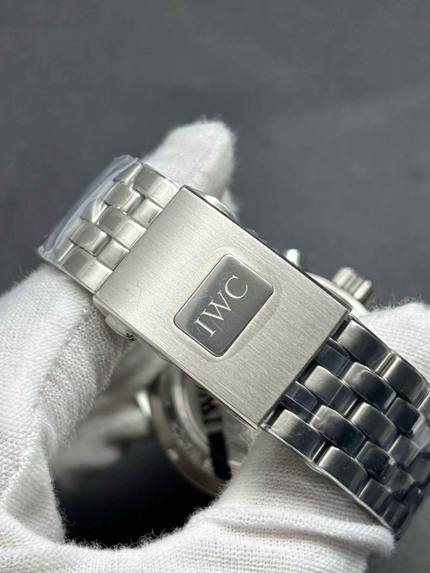 IWC Pilot's Watch Chronograph Black dial OnTrend 182