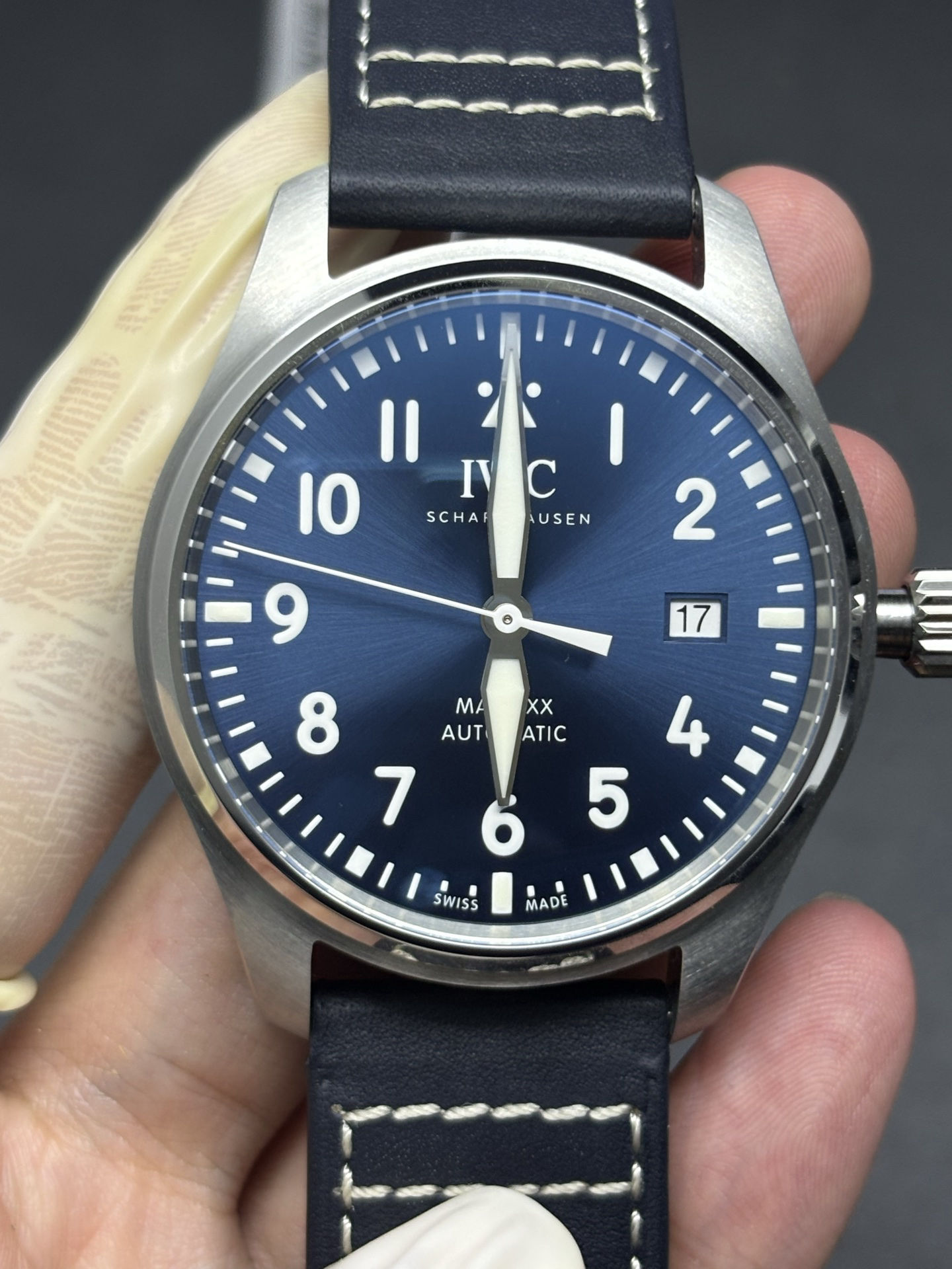 Comfortable IWC Pilot's Watch Mark XX Reference IW328203 With Blue Dial 184