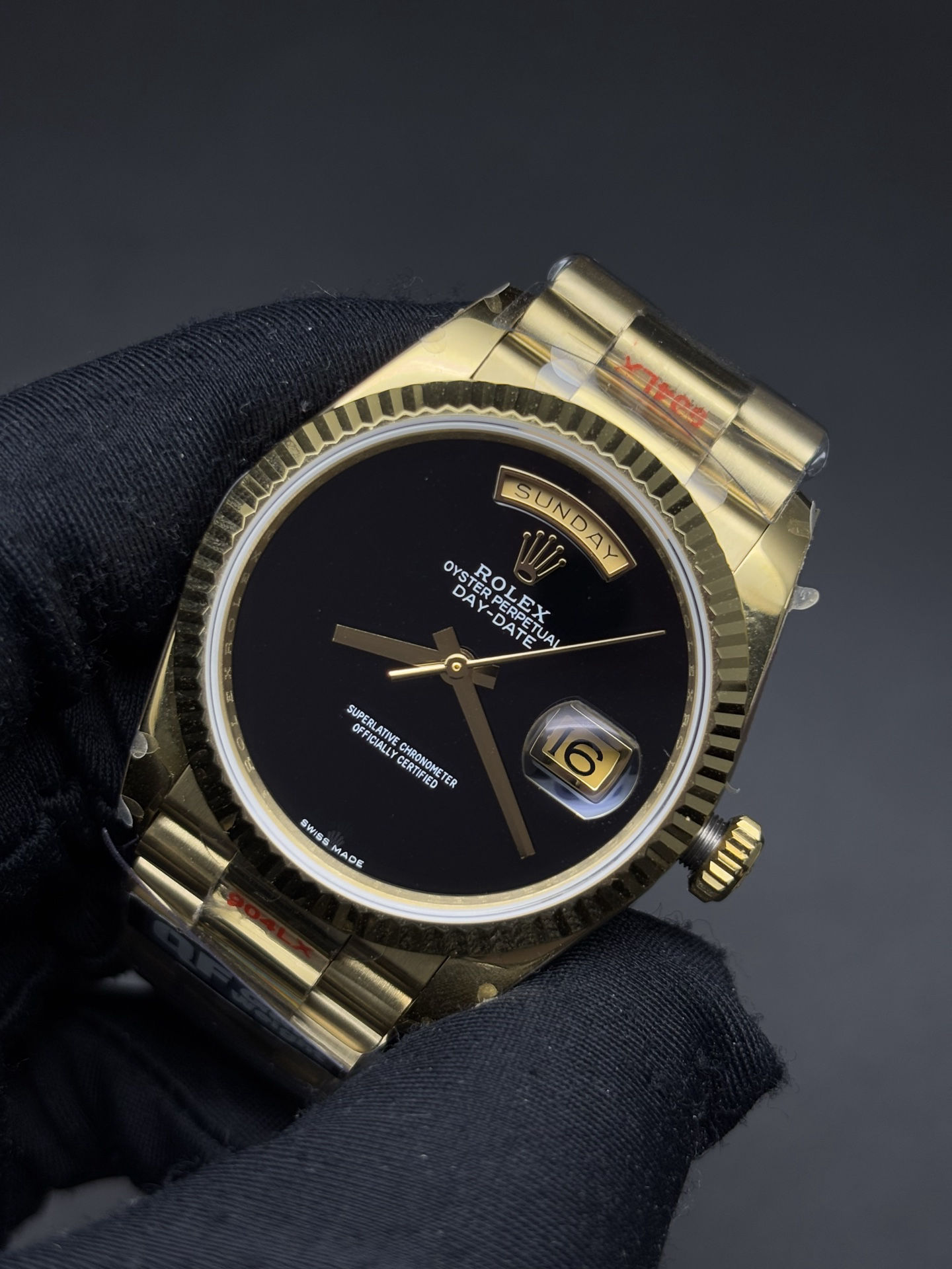 Men Gold Day-Date II Black Dial Fluted Bezel 41mm ref. Tailored 3