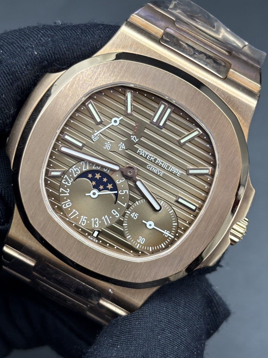 Elegant Nautilus Moonphase Rose Gold Brown Dial 40mm 85