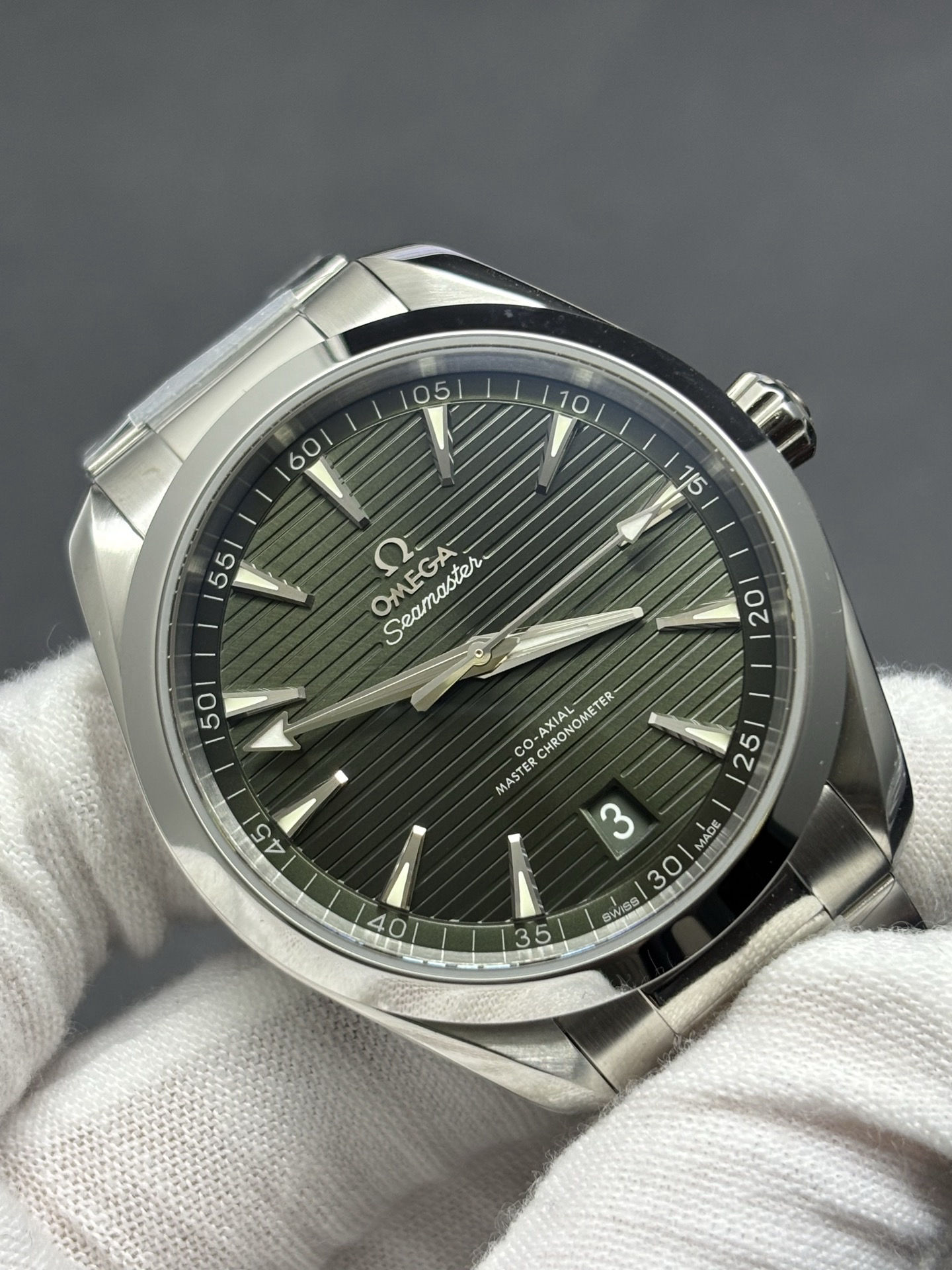 Omega Seamaster Aqua Terra 150M Co-Axial Master Chronometer 41mm MultiPurpose 118