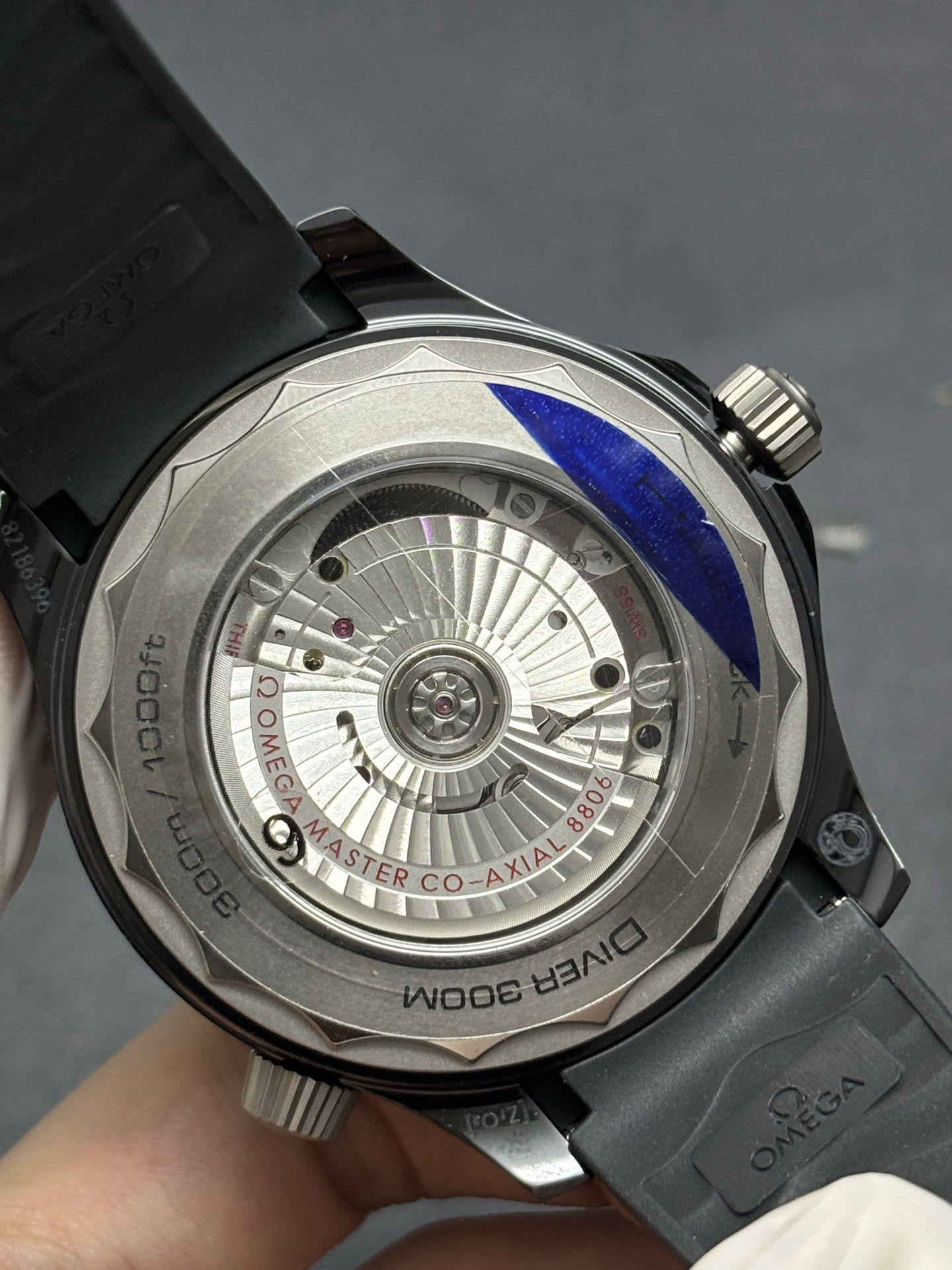 Omega Seamaster Diver 300M Master Ceramic Dial OdorResistant 122