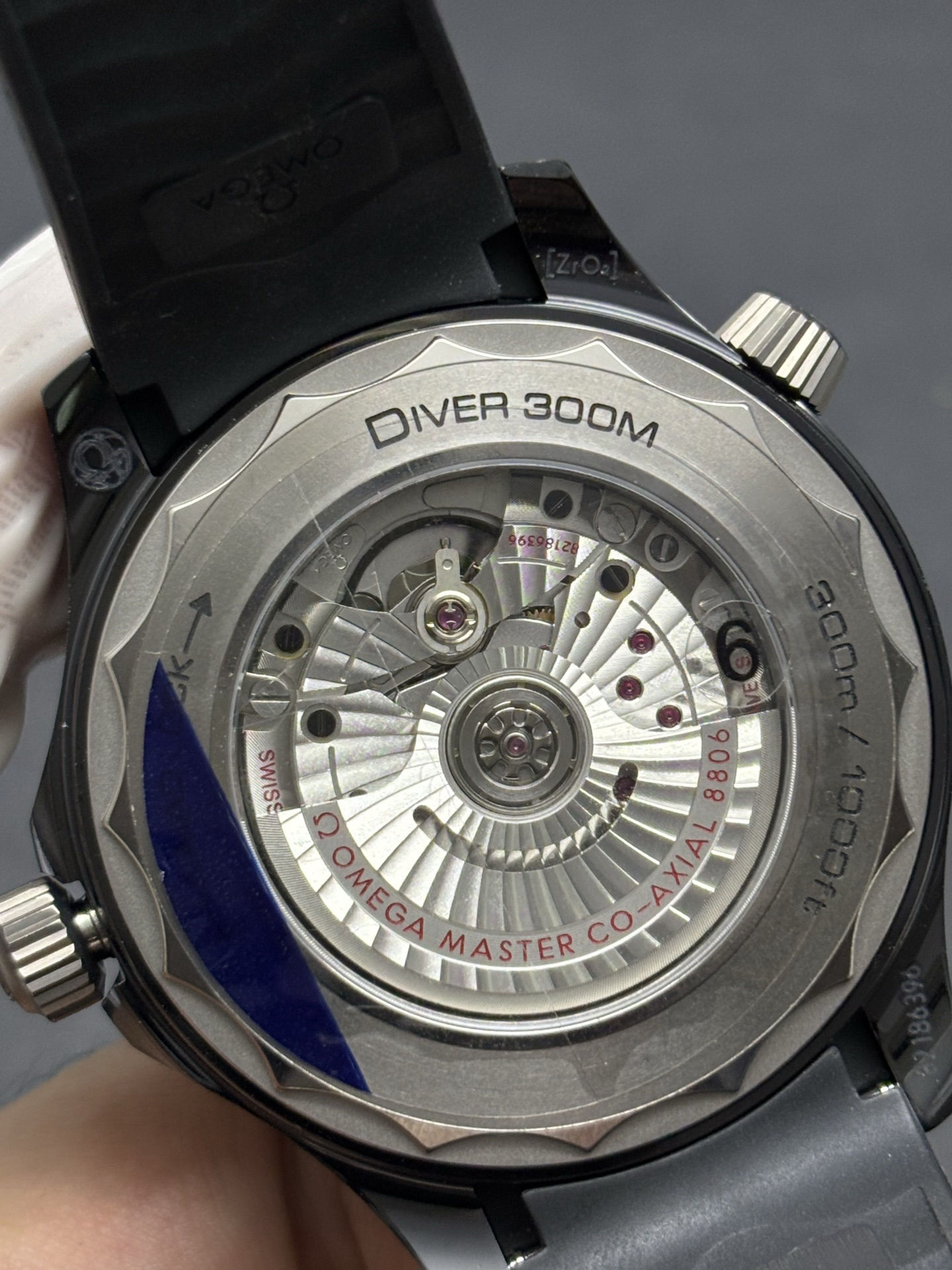 Omega Seamaster Diver 300M Master Ceramic Dial OdorResistant 122