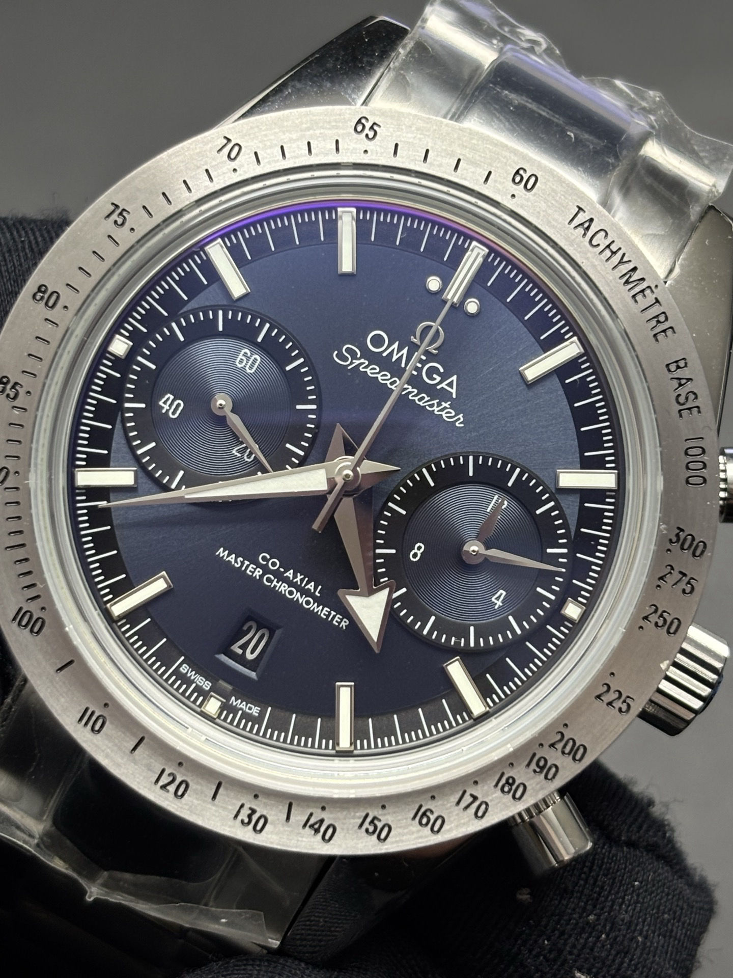 Omega Speedmaster '57 Co-Axial Master Chronometer Chronograph 40.5 mm Resilient 123