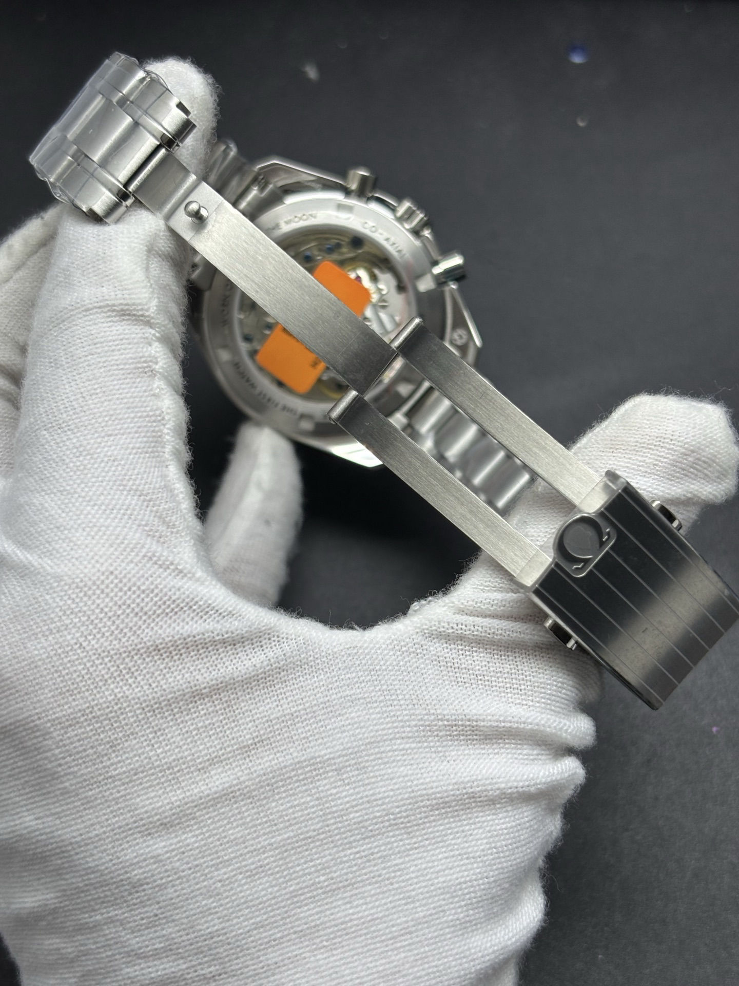 Omega Speedmaster Professional Moonwatch White Dial Bold 117