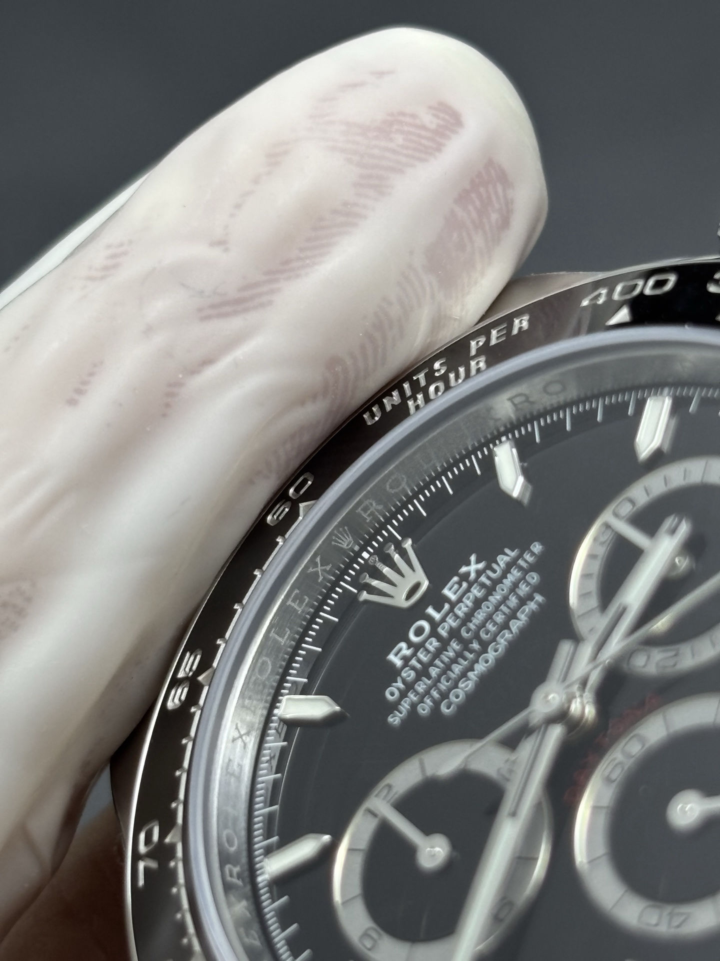DailyWear Oyster Perpetual Cosmograph Daytona 40mm – Black Dial & Ceramic Bezel 43