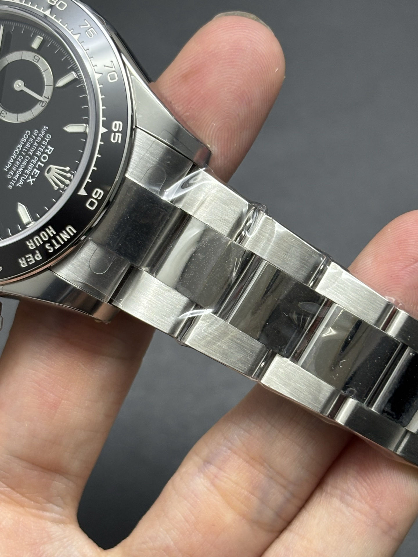 DailyWear Oyster Perpetual Cosmograph Daytona 40mm – Black Dial & Ceramic Bezel 43