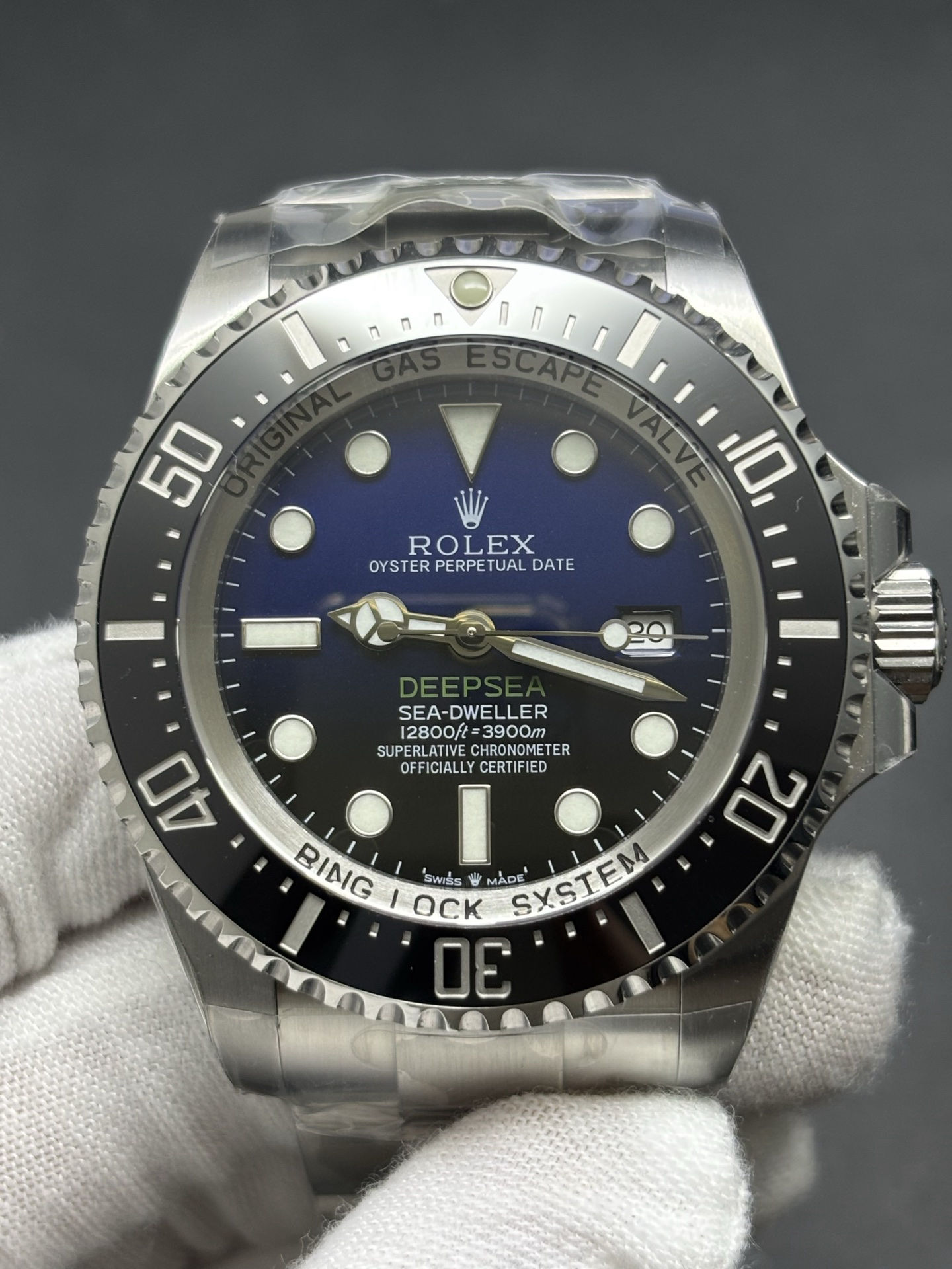 Breathable Oyster Perpetual Date Sea-Dweller Deepsea 42