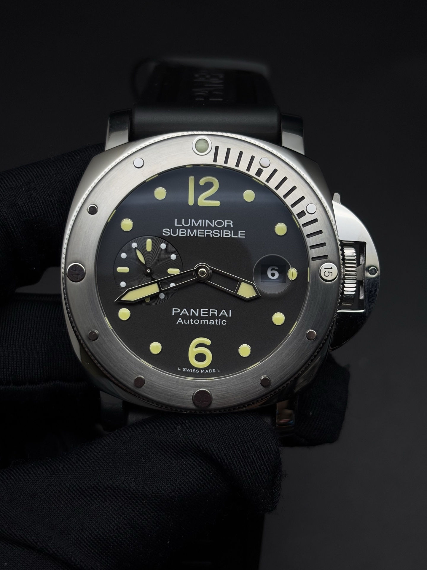 Lightweight Panerai Luminor Submersible Watch Black Dial 44mm case 106