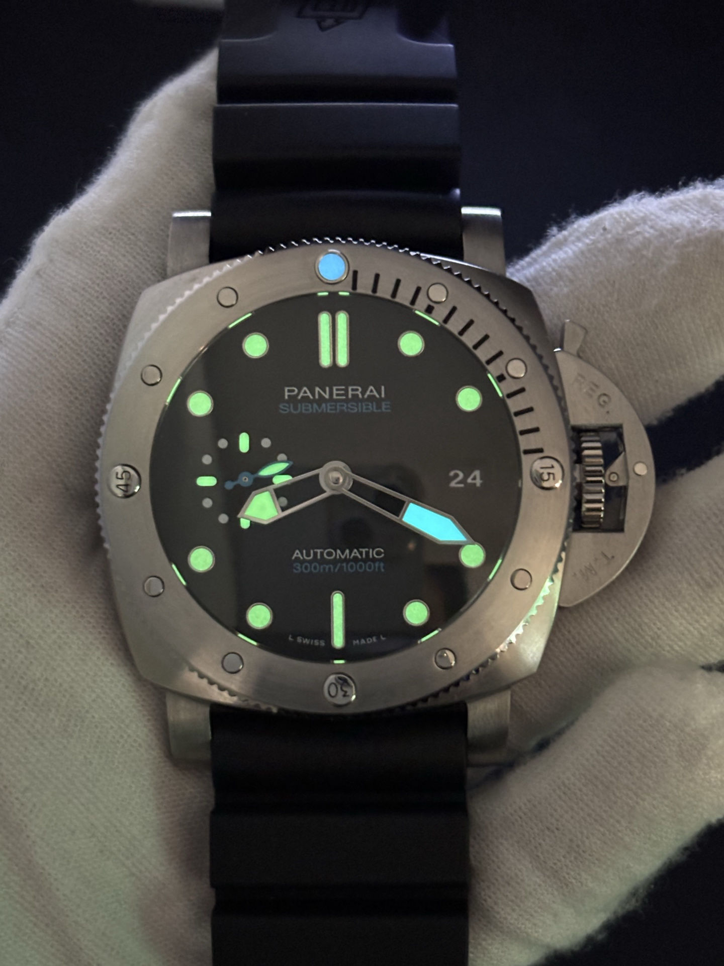 Panerai Submersible Automatic Men's Watch PAM Seasonal 110