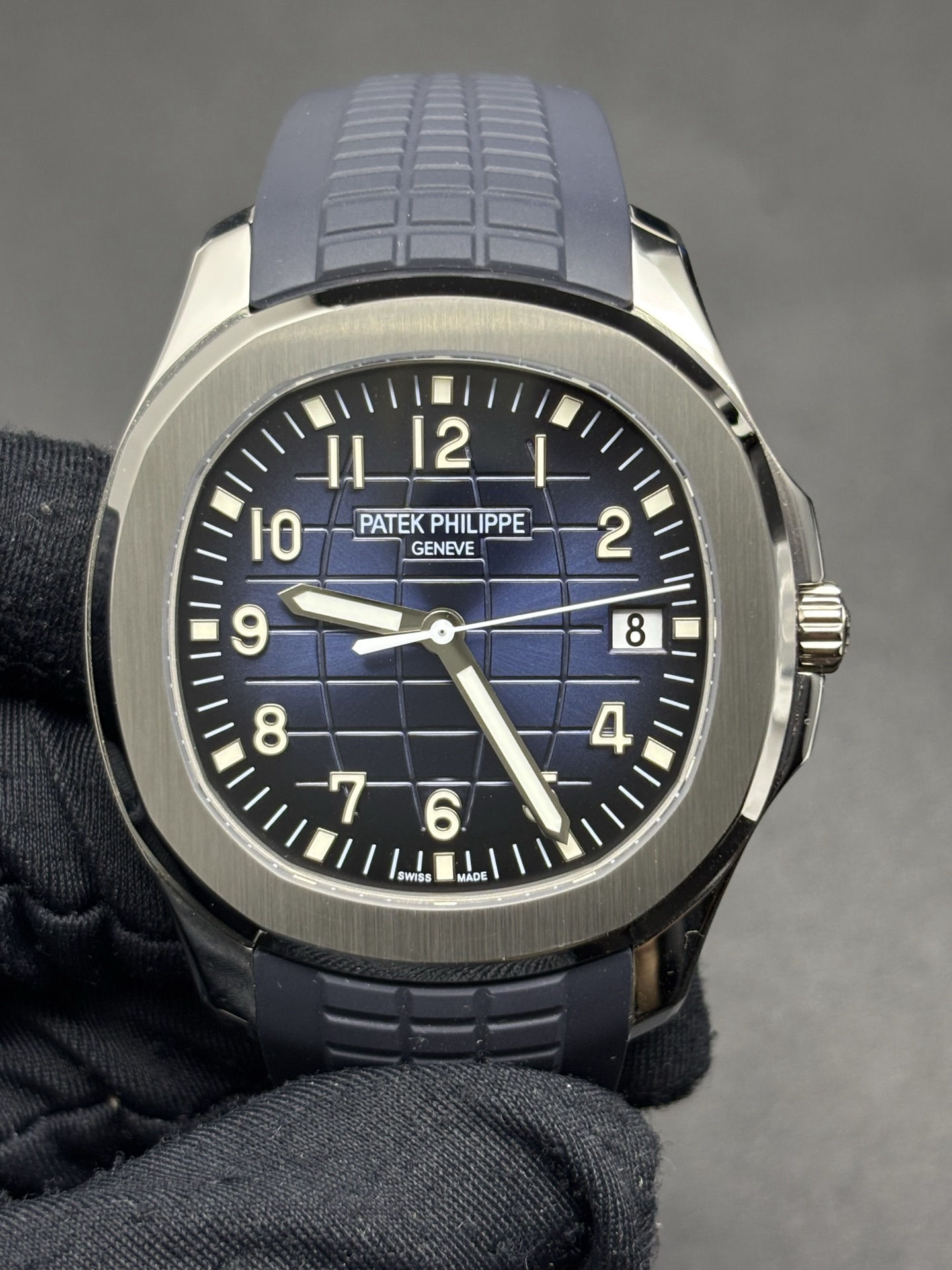 Patek Philippe 5168G-001 Aquanaut 42mm Elegant 79