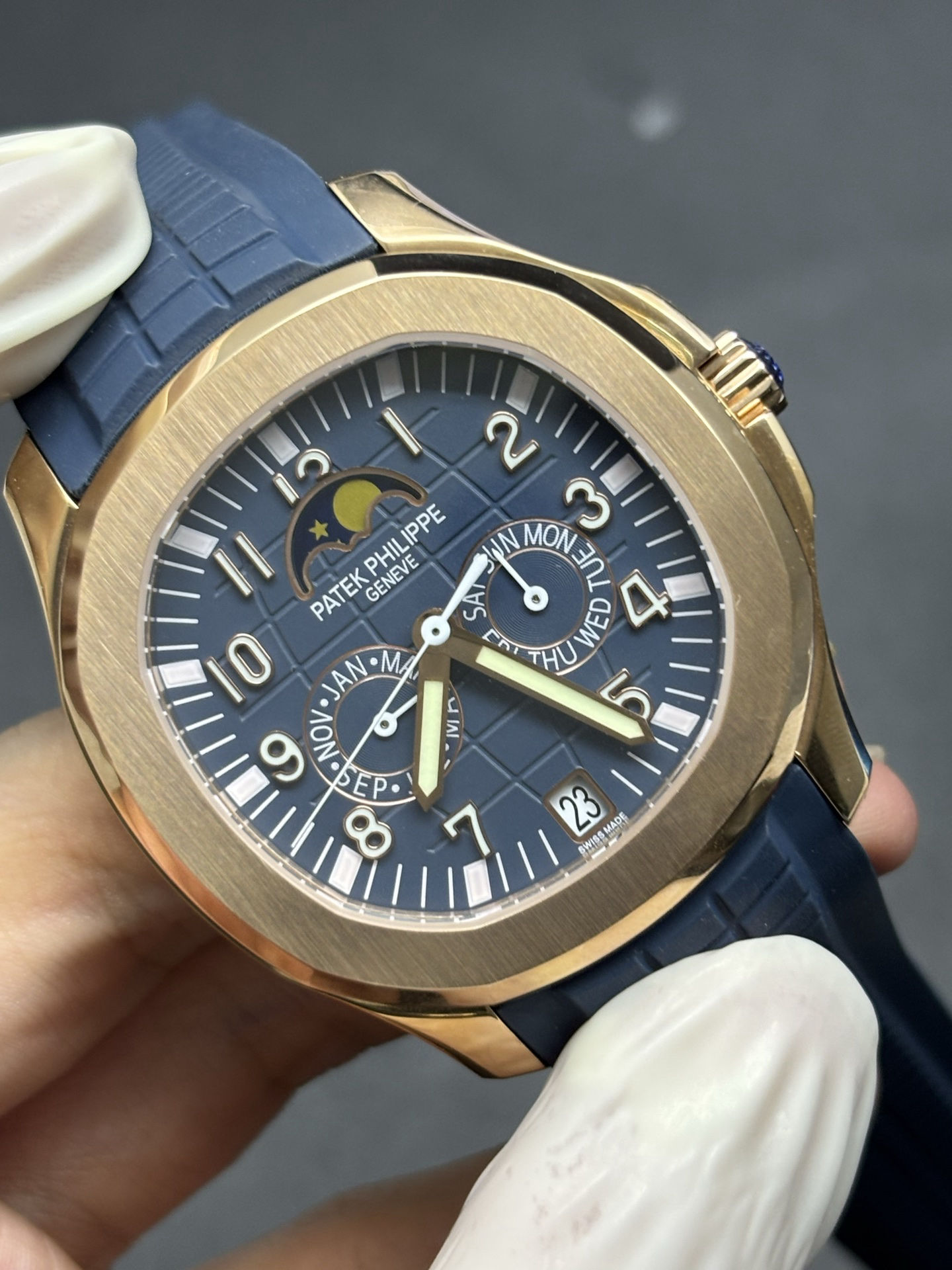 MultiPurpose Patek Philippe Aquanaut Luce Annual Calendar 5261R-001 Blue-Gray Dial 92